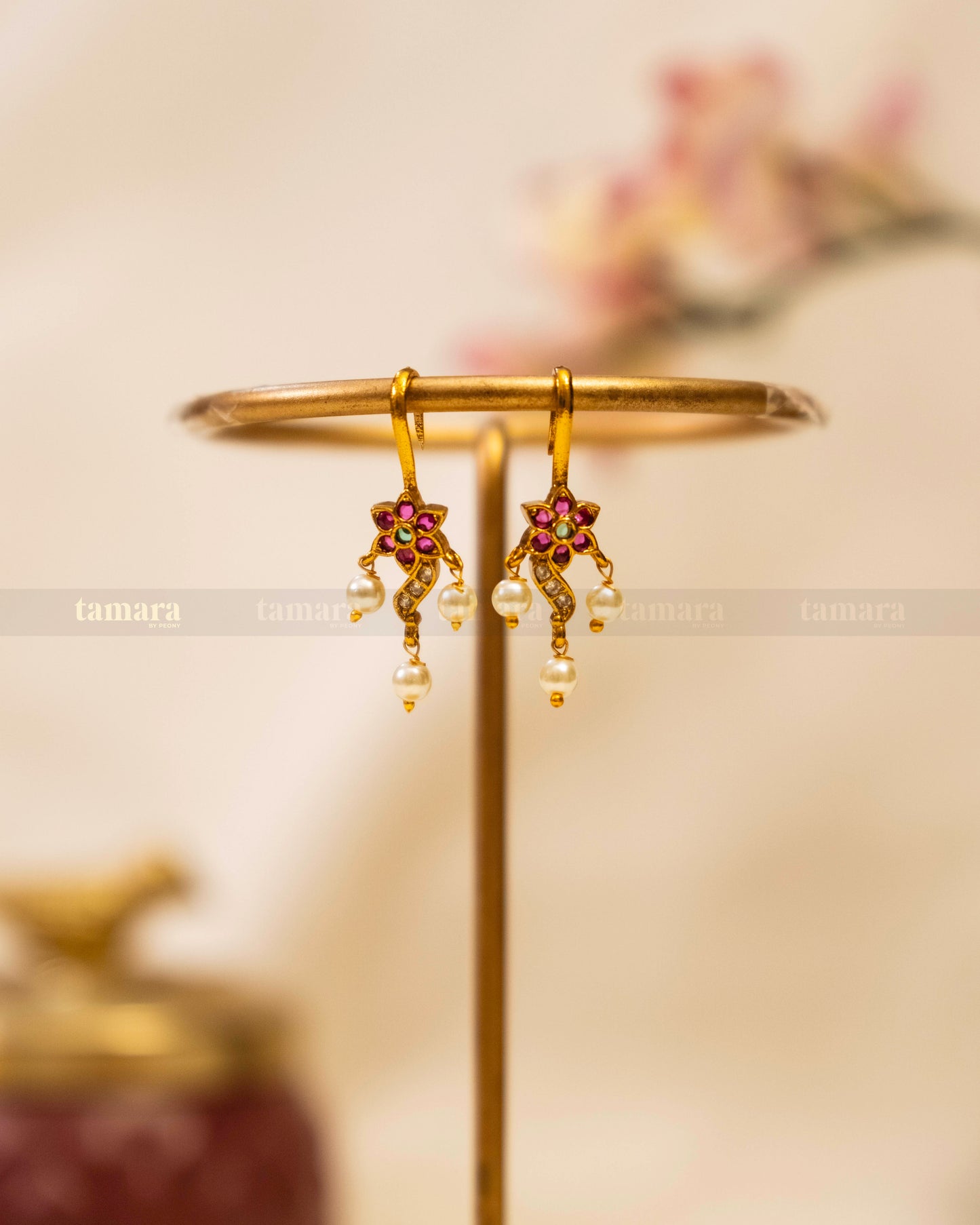 Malar Bugadi Press On Earrings