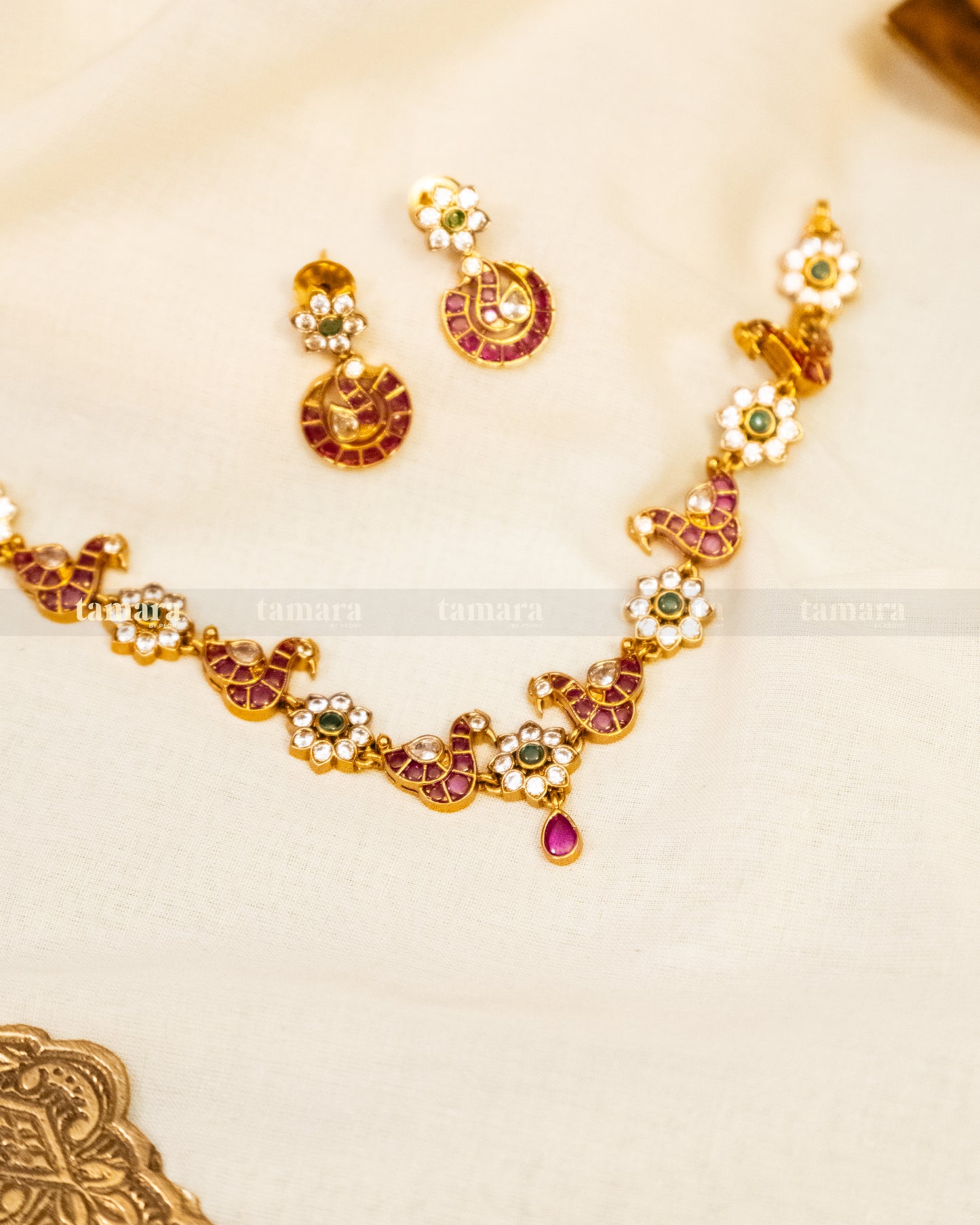 Mayura Kemp Necklace Set