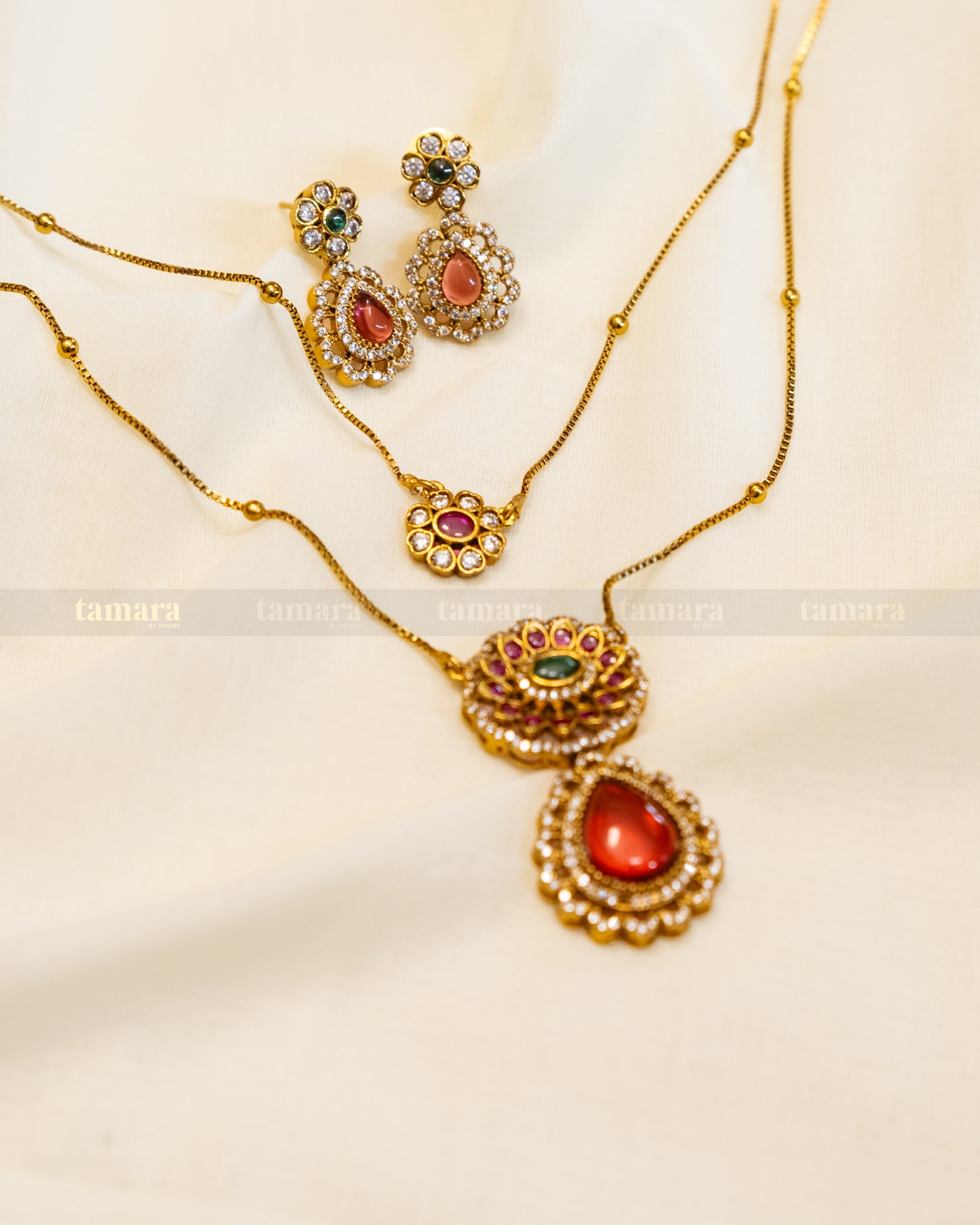 Floral Teardrop Necklace Set