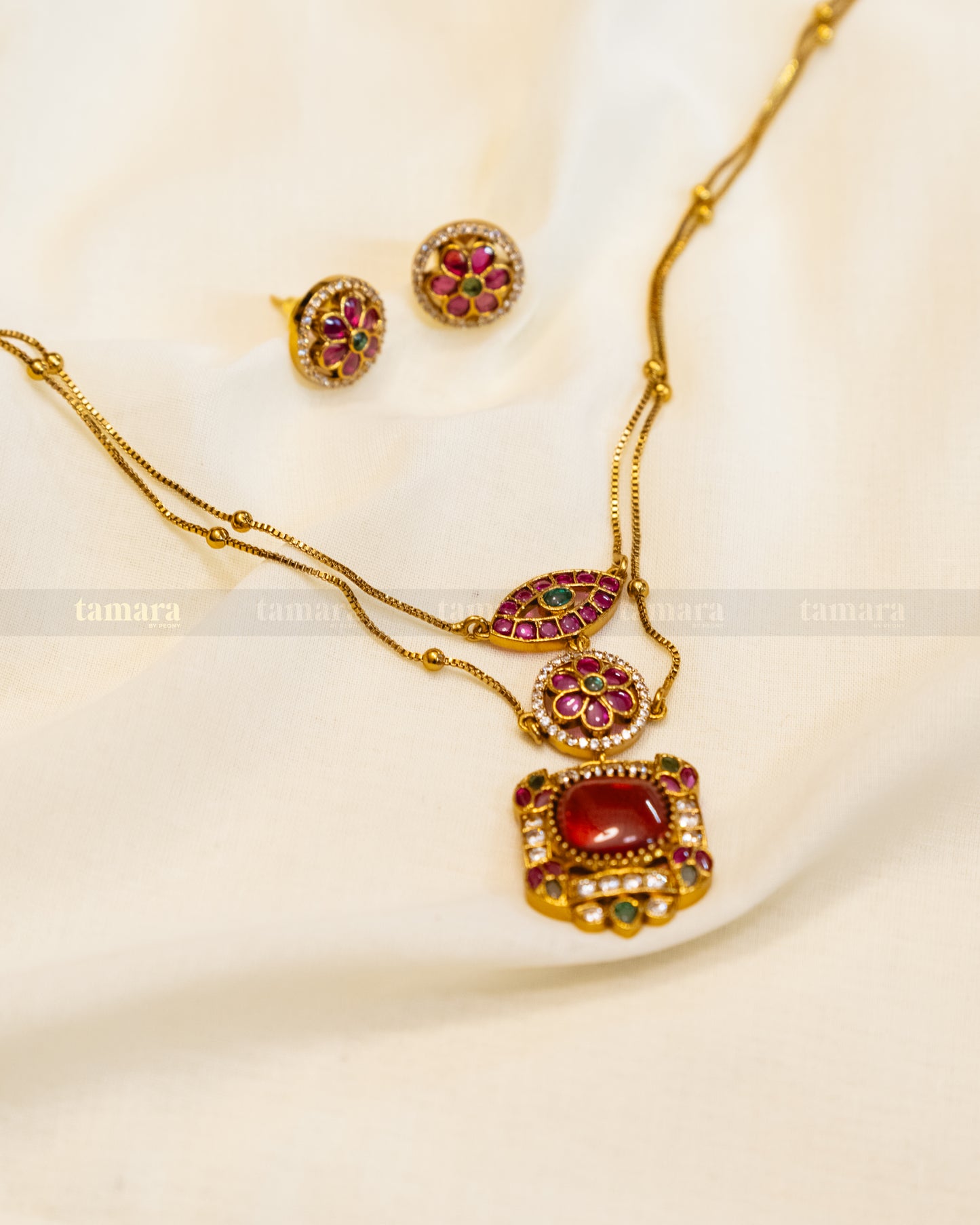 Nayana Necklace Set