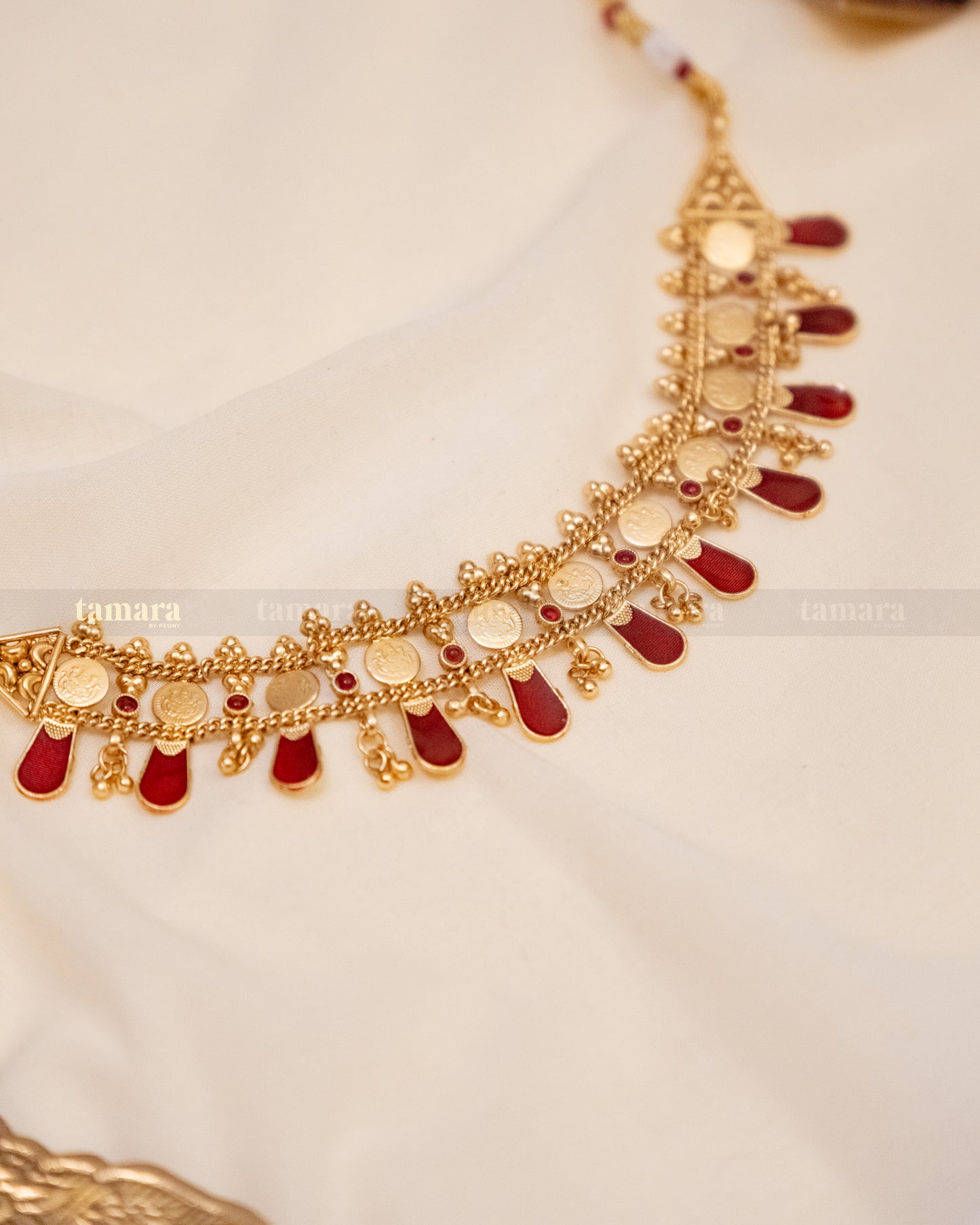 Coin Palakka Necklace with Stud - Red