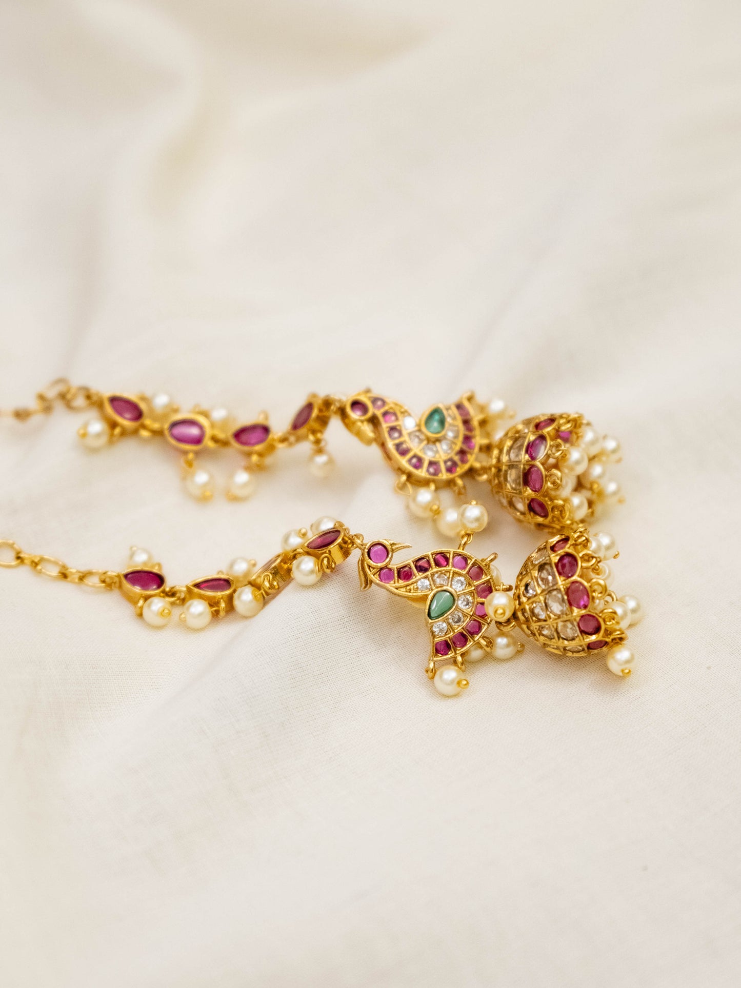 Swan Kemp Jhumka with Earchain