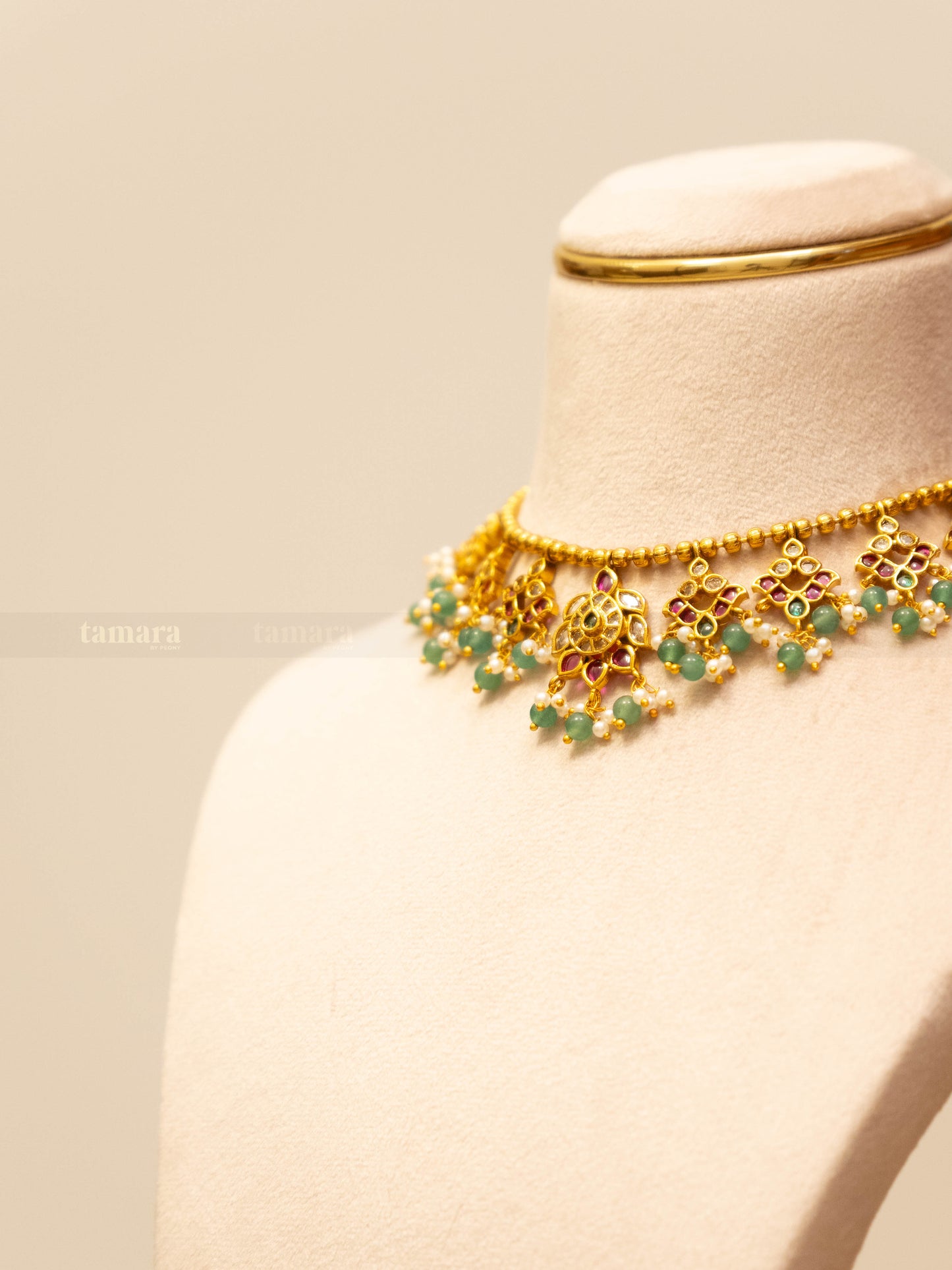 Petal Royale Necklace Set