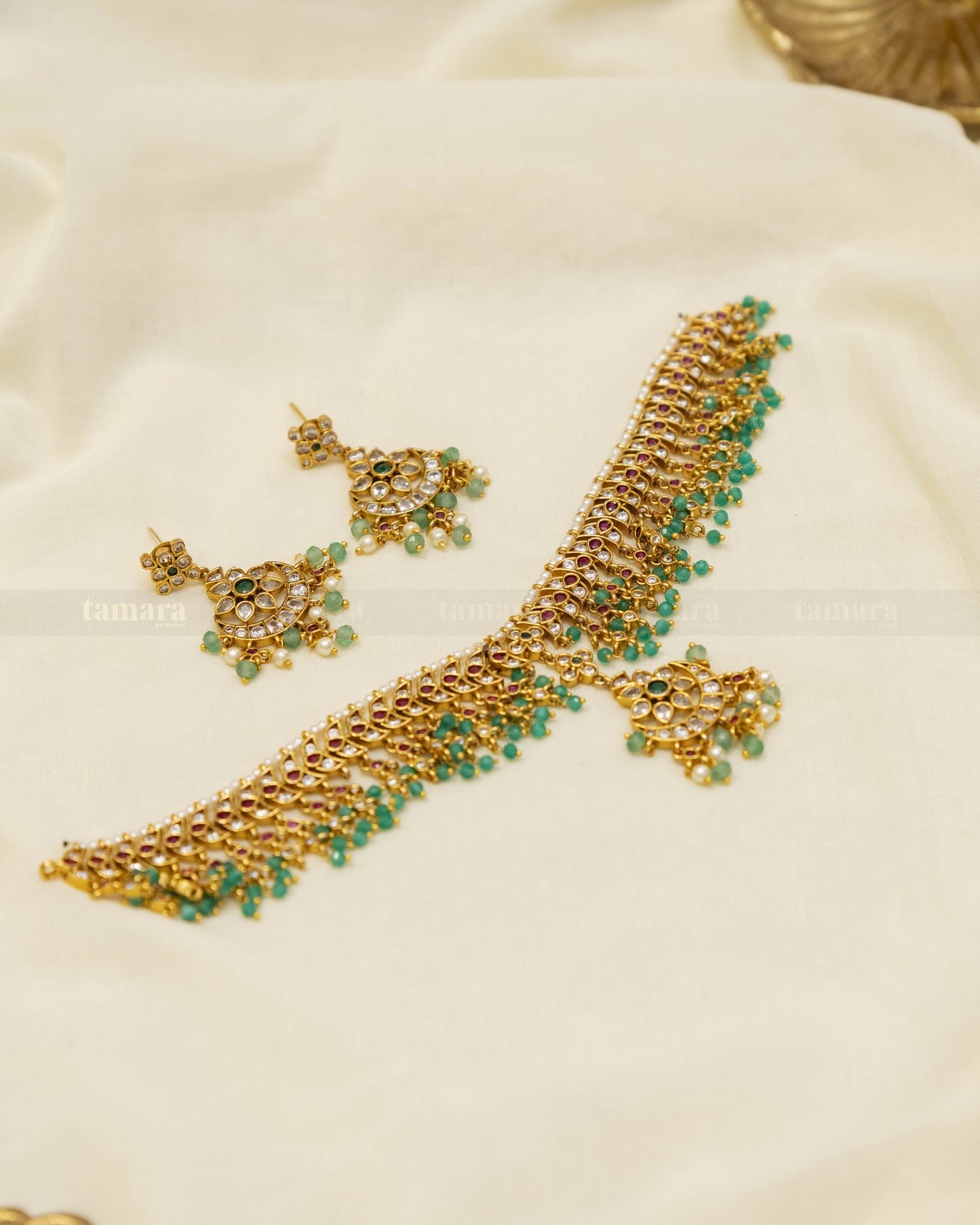 Chand Noor Necklace Set