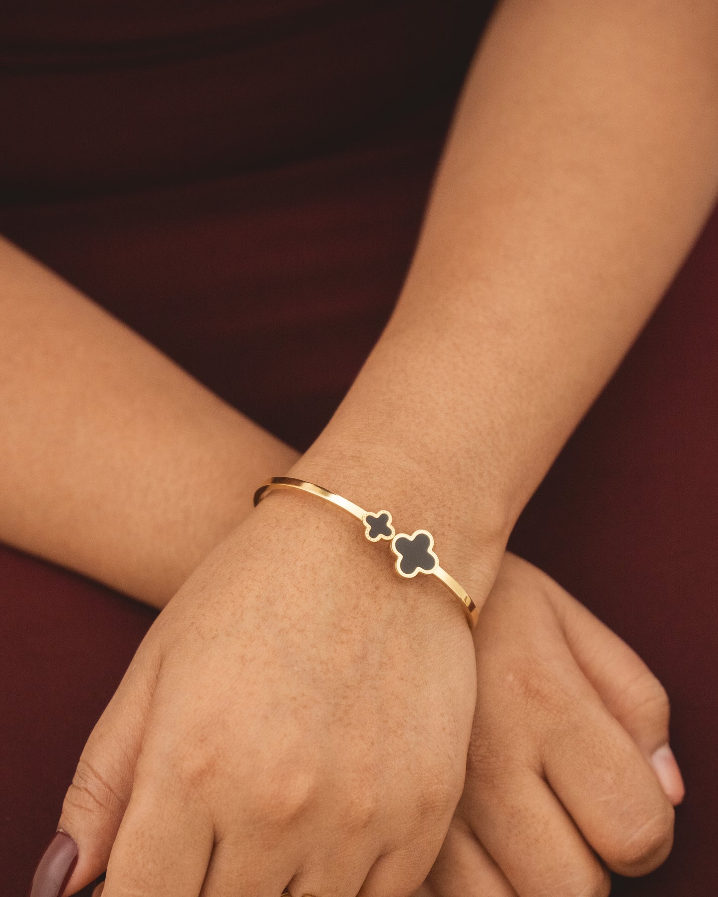 Noir Clover Cuff