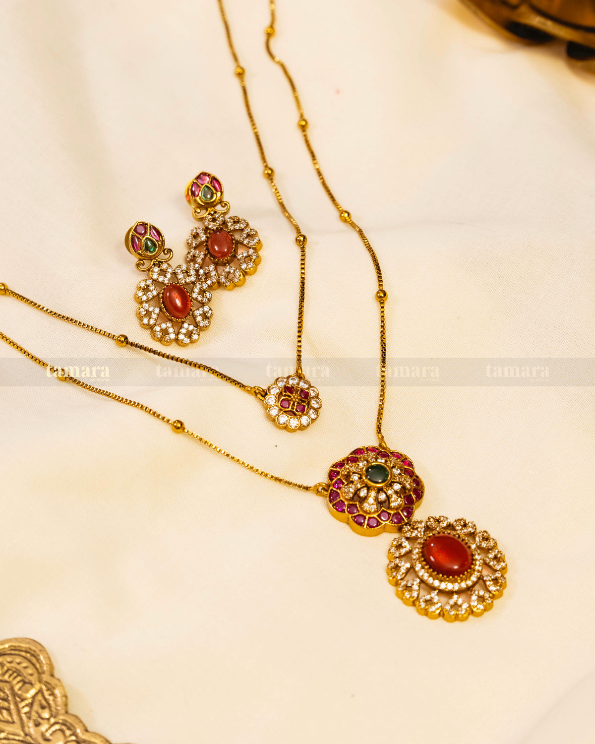 Ruhani Necklace Set