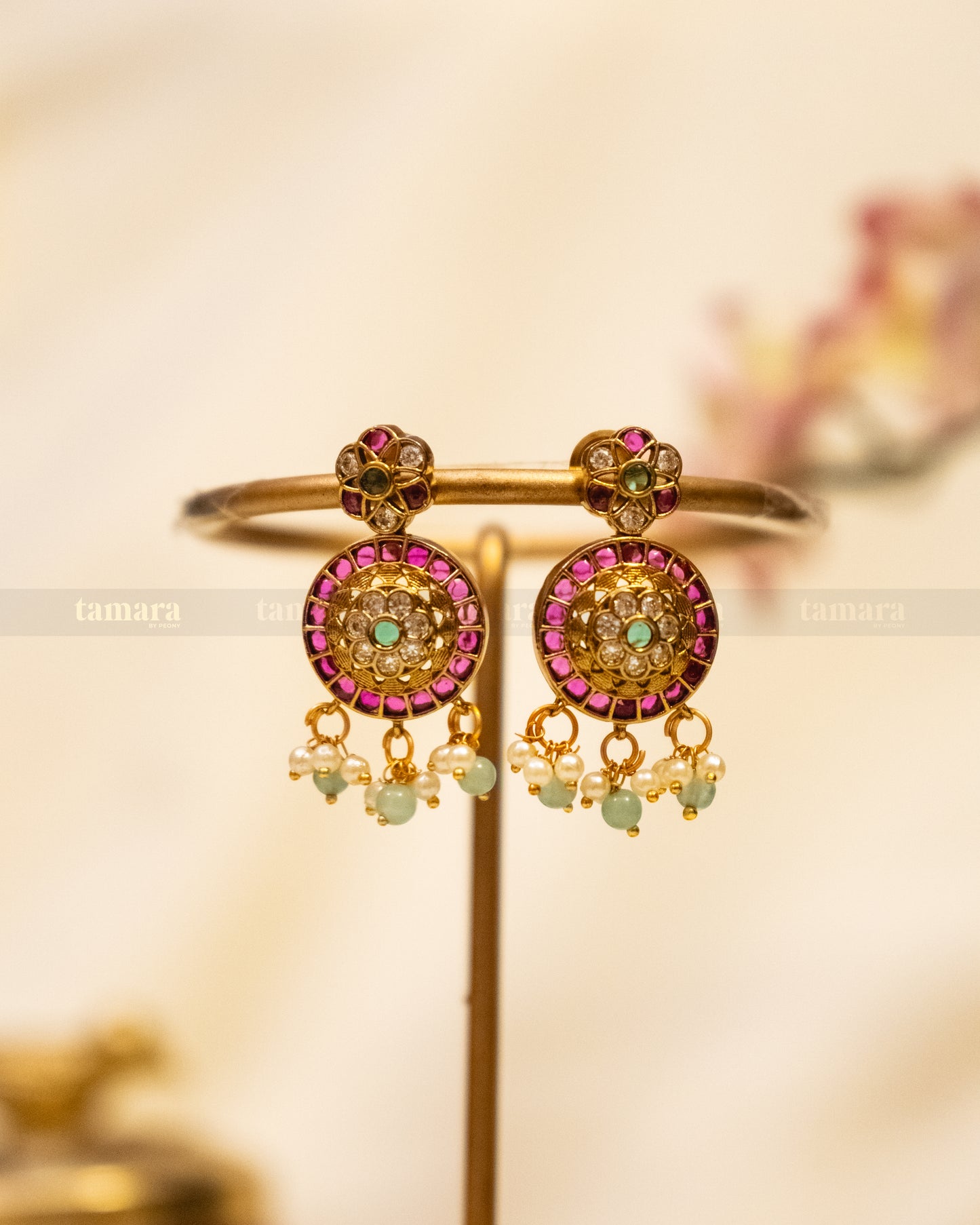 Aarvi Kemp Necklace Set