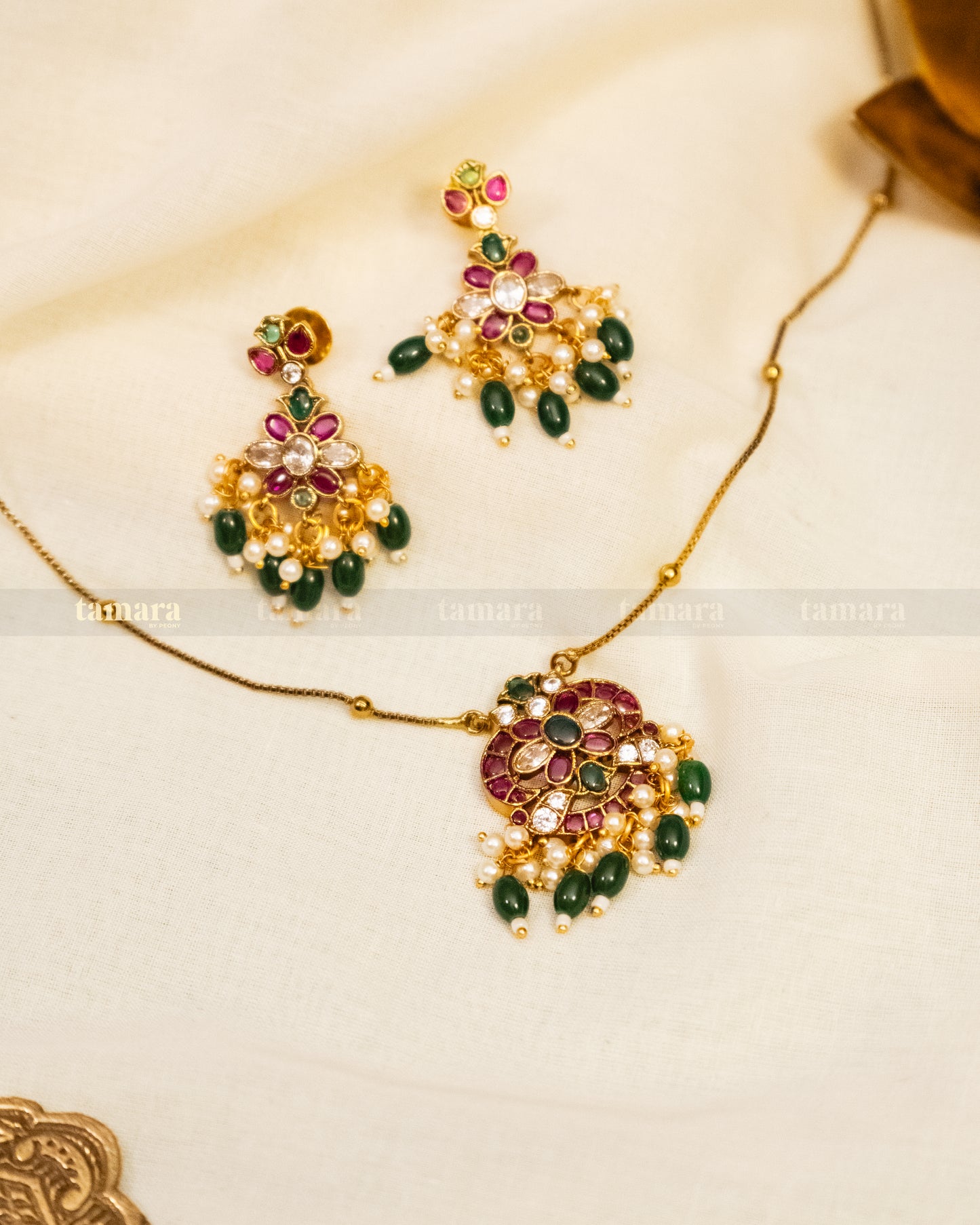 Vaishali Necklace Set