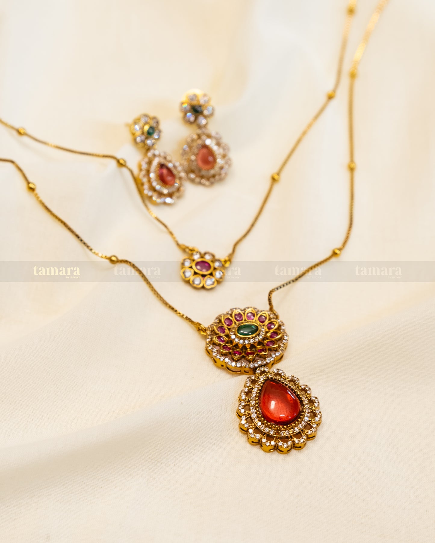 Floral Teardrop Necklace Set