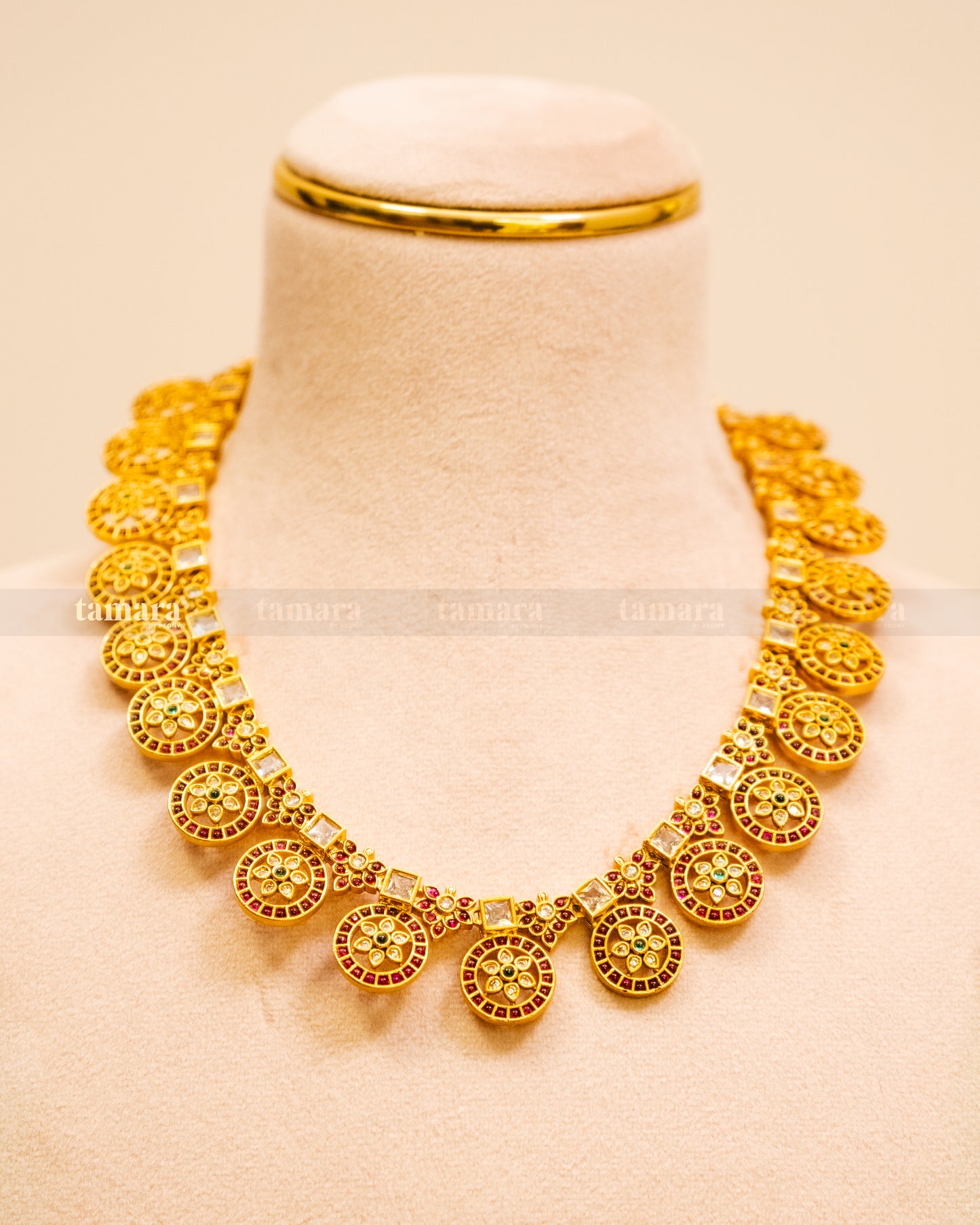 Kemp Bottumala Necklace Set