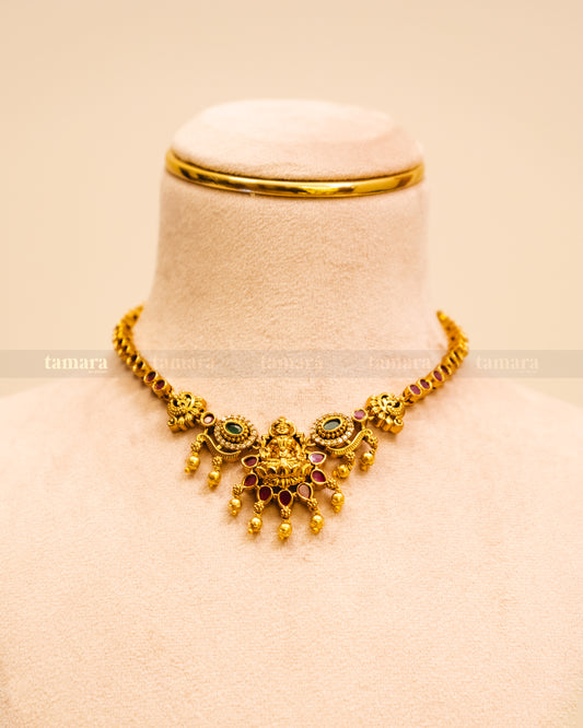 Devi Necklace Set