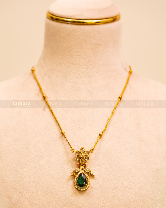 Emerald Pendant with Earrings