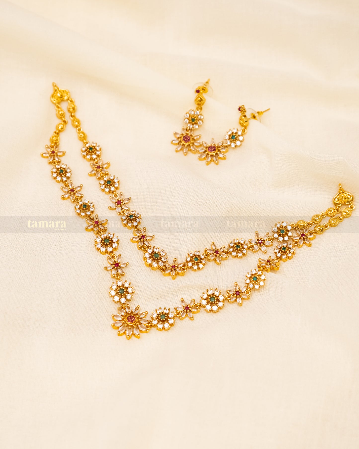 Tara Layered Necklace Set