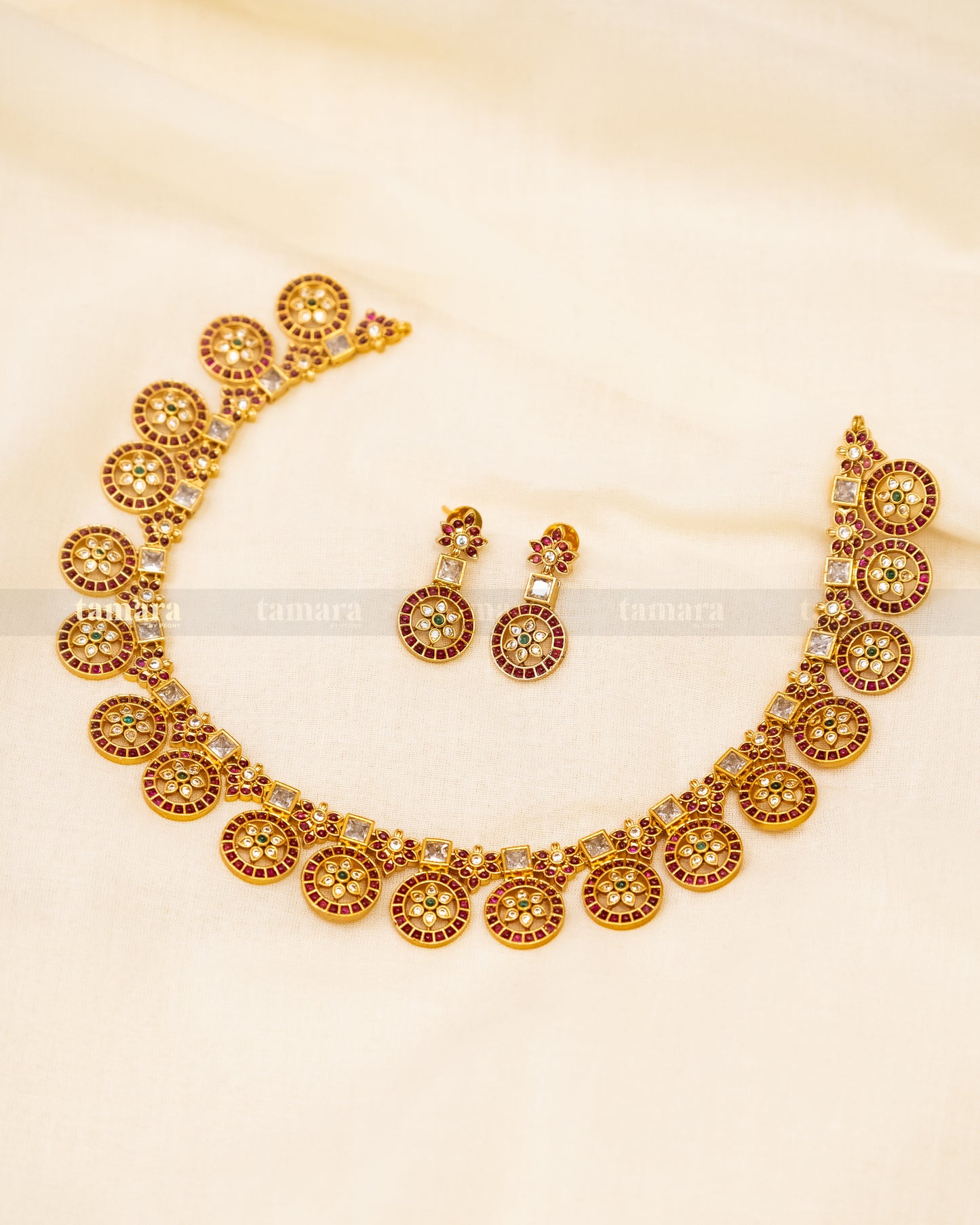 Kemp Bottumala Necklace Set