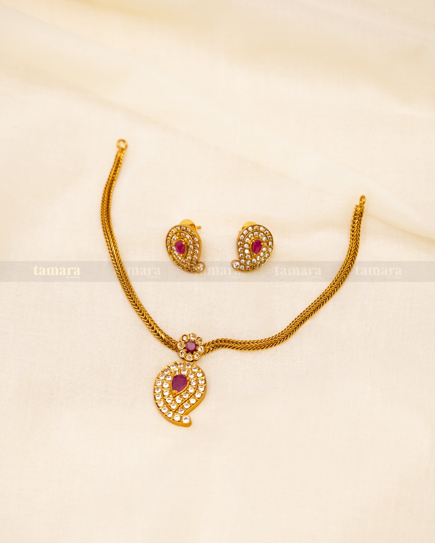 White Mango Pendant with Earrings