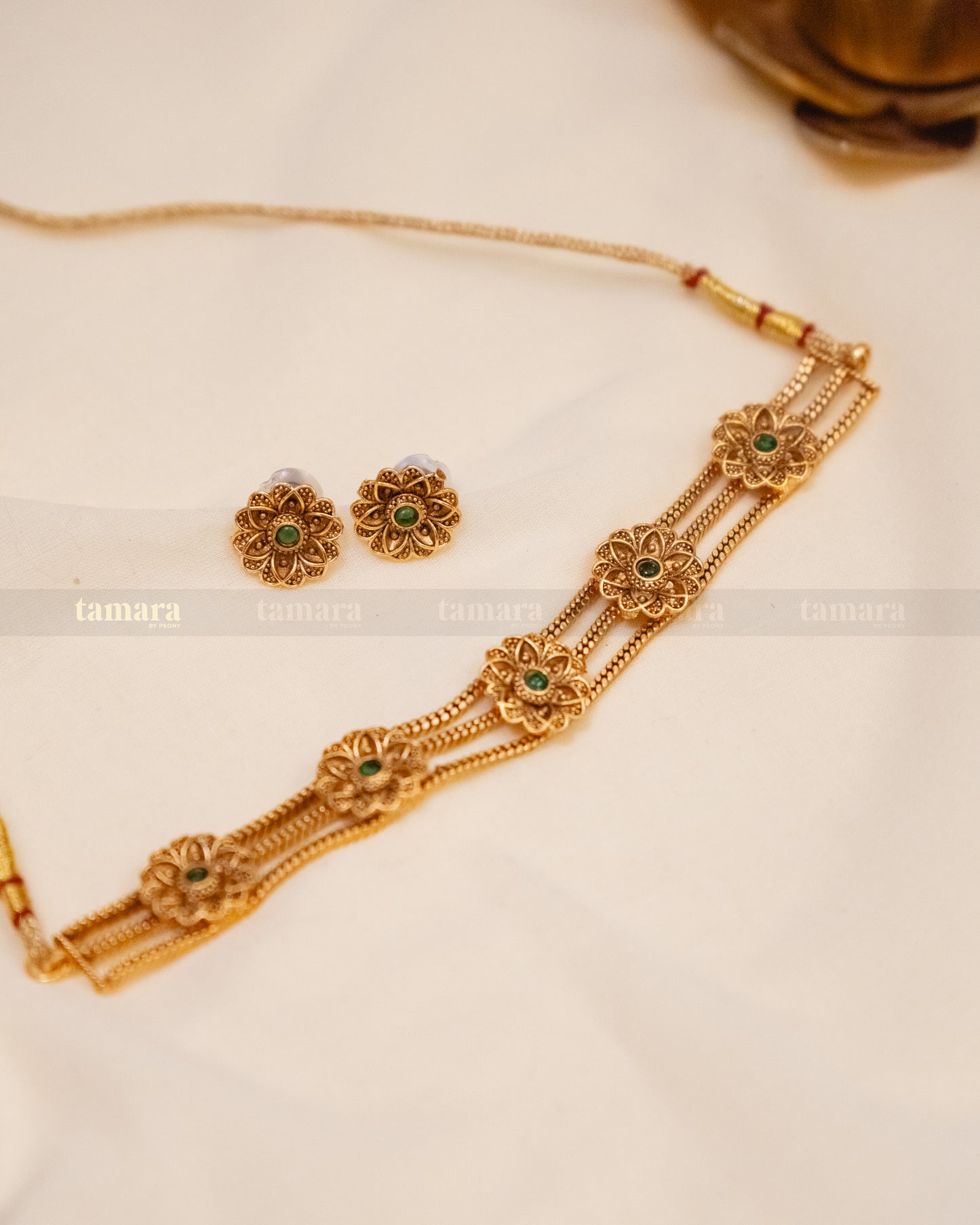 Floral Choker with Stud - Green