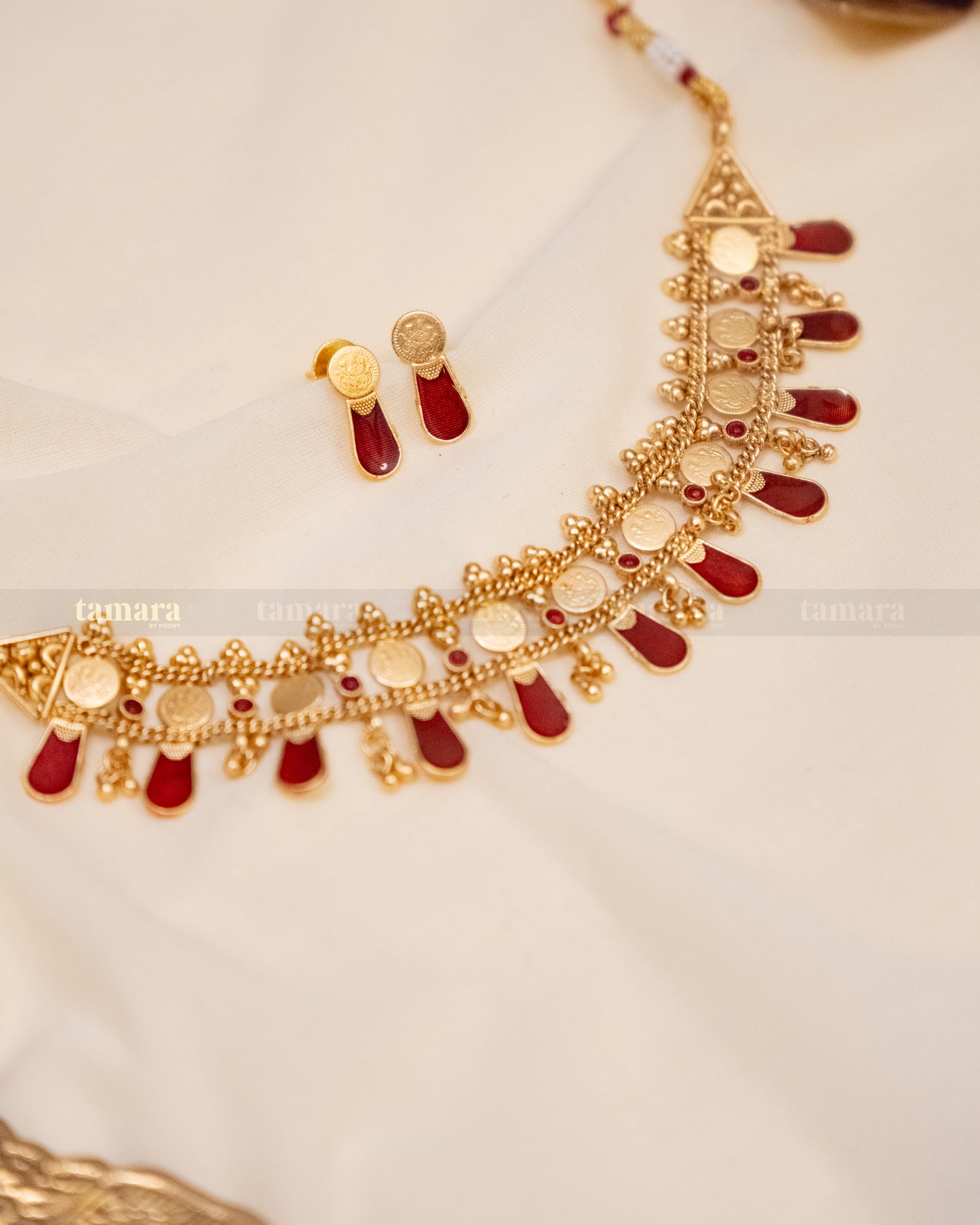 Coin Palakka Necklace with Stud -  Red