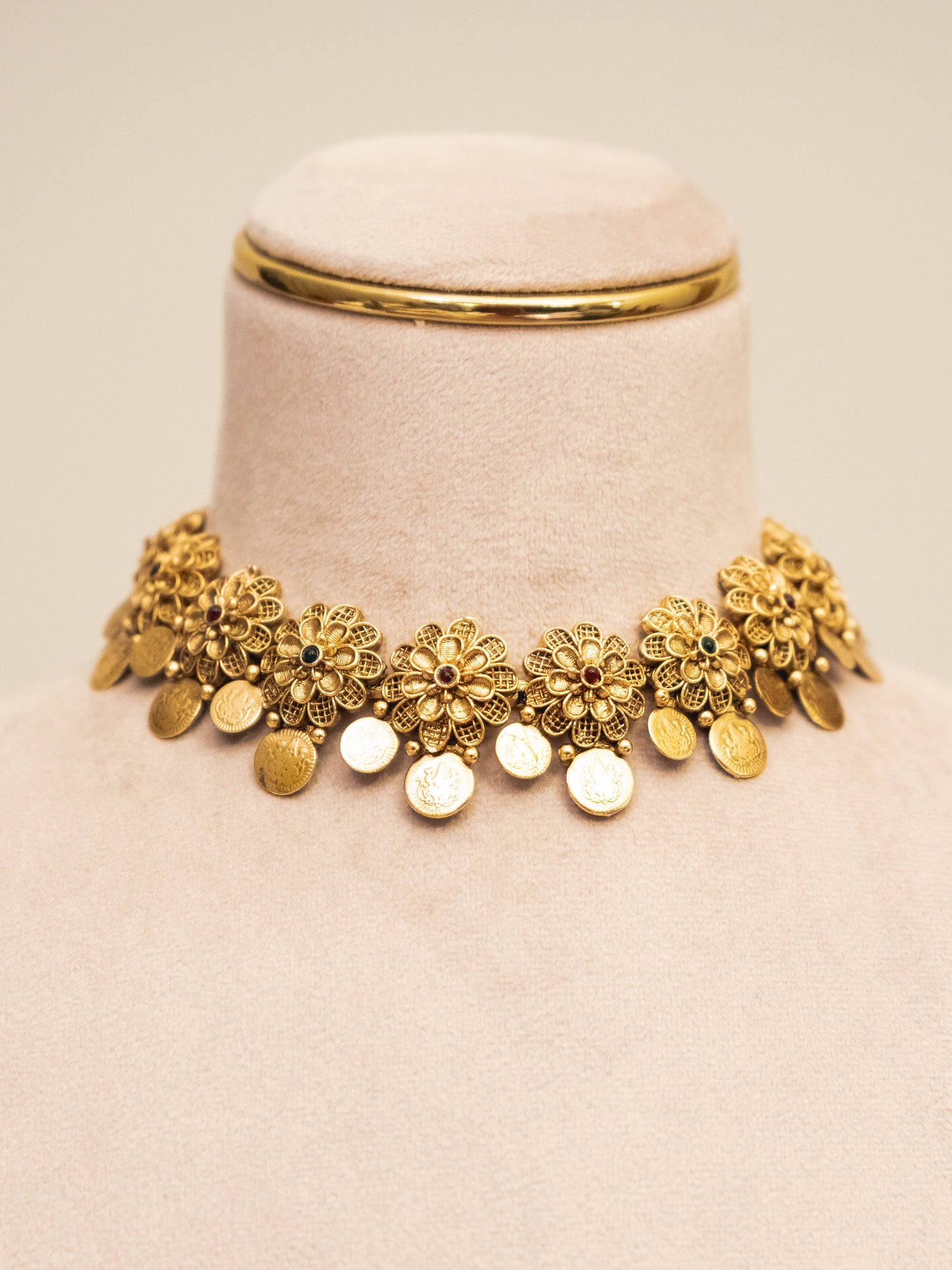 Floral Kaashu Maala