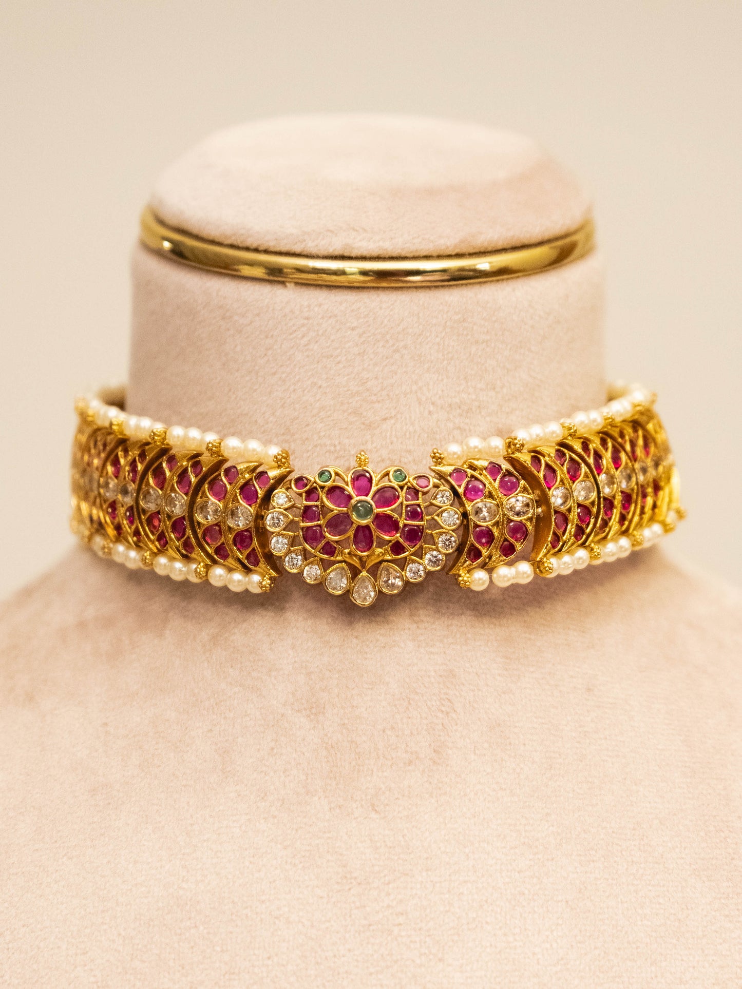 Mayura Kemp Premium Choker Set