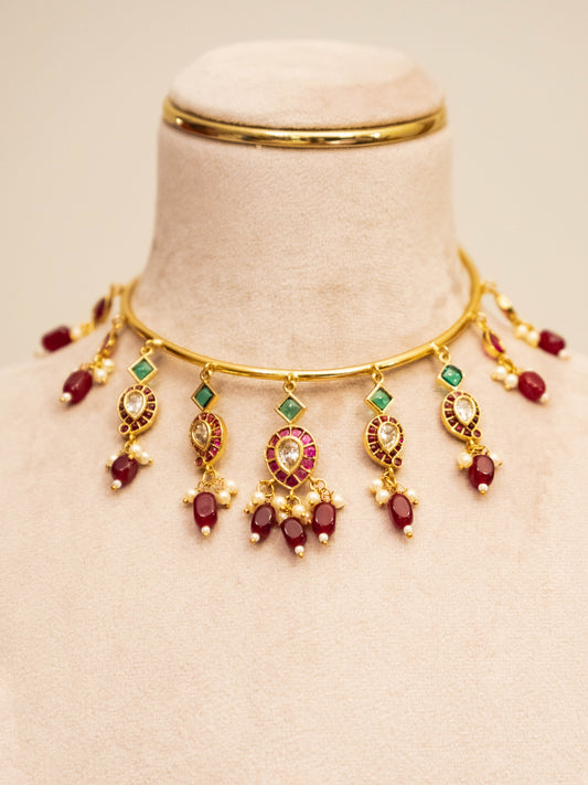 Ruby Kundan Hasli Set