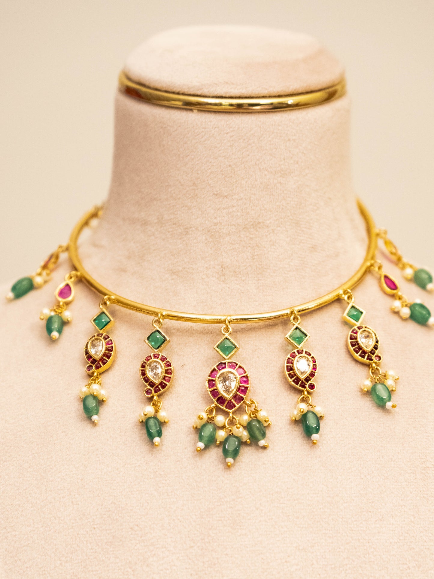 Emerlad Kundan Hasli Set