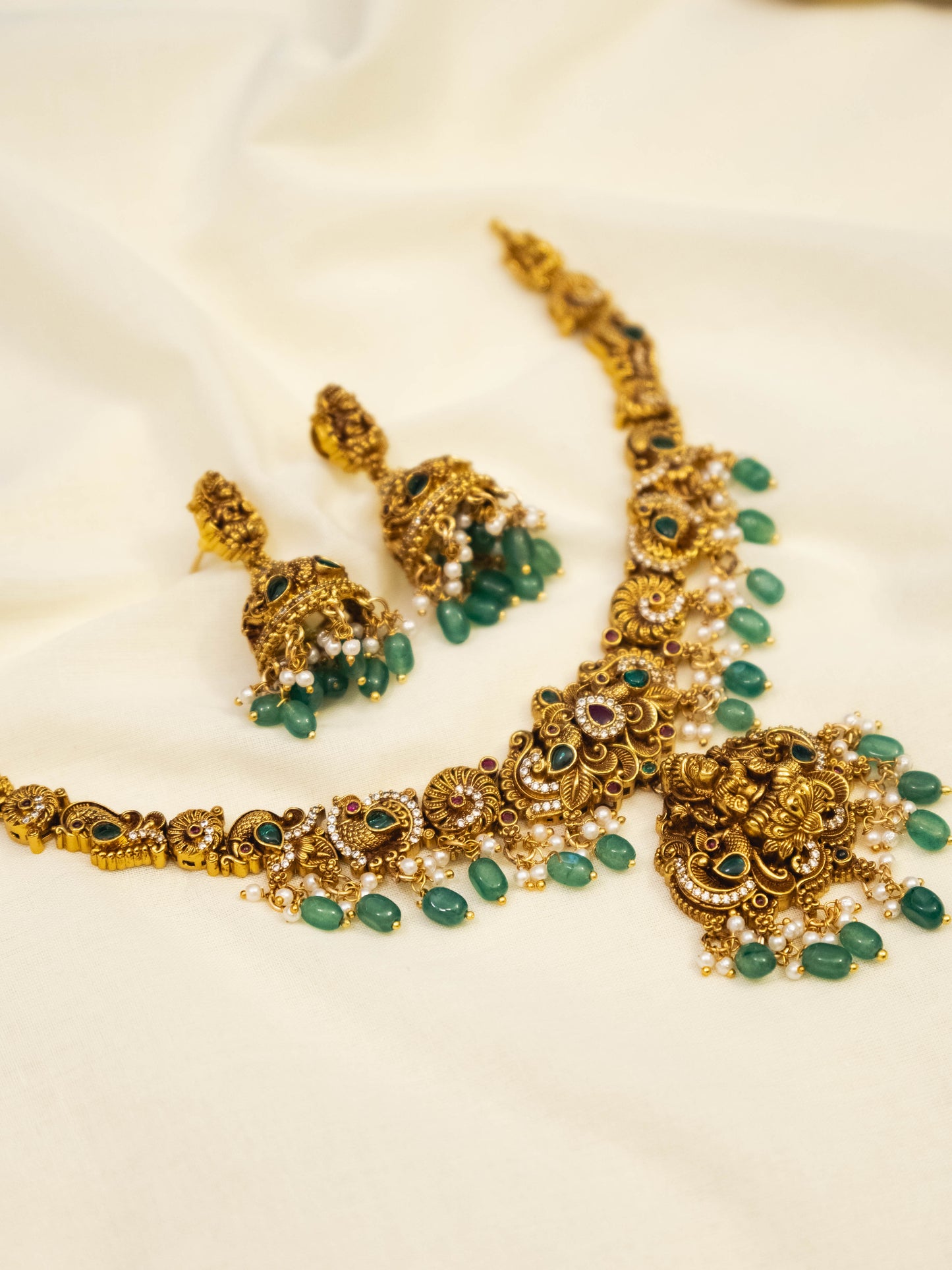 Lakshmi Necklace Set