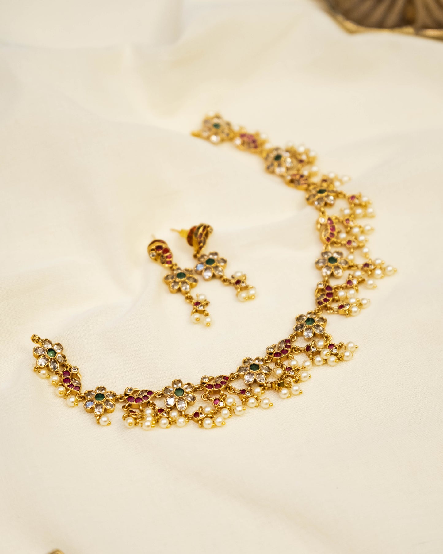 The Dancing Pearl Set