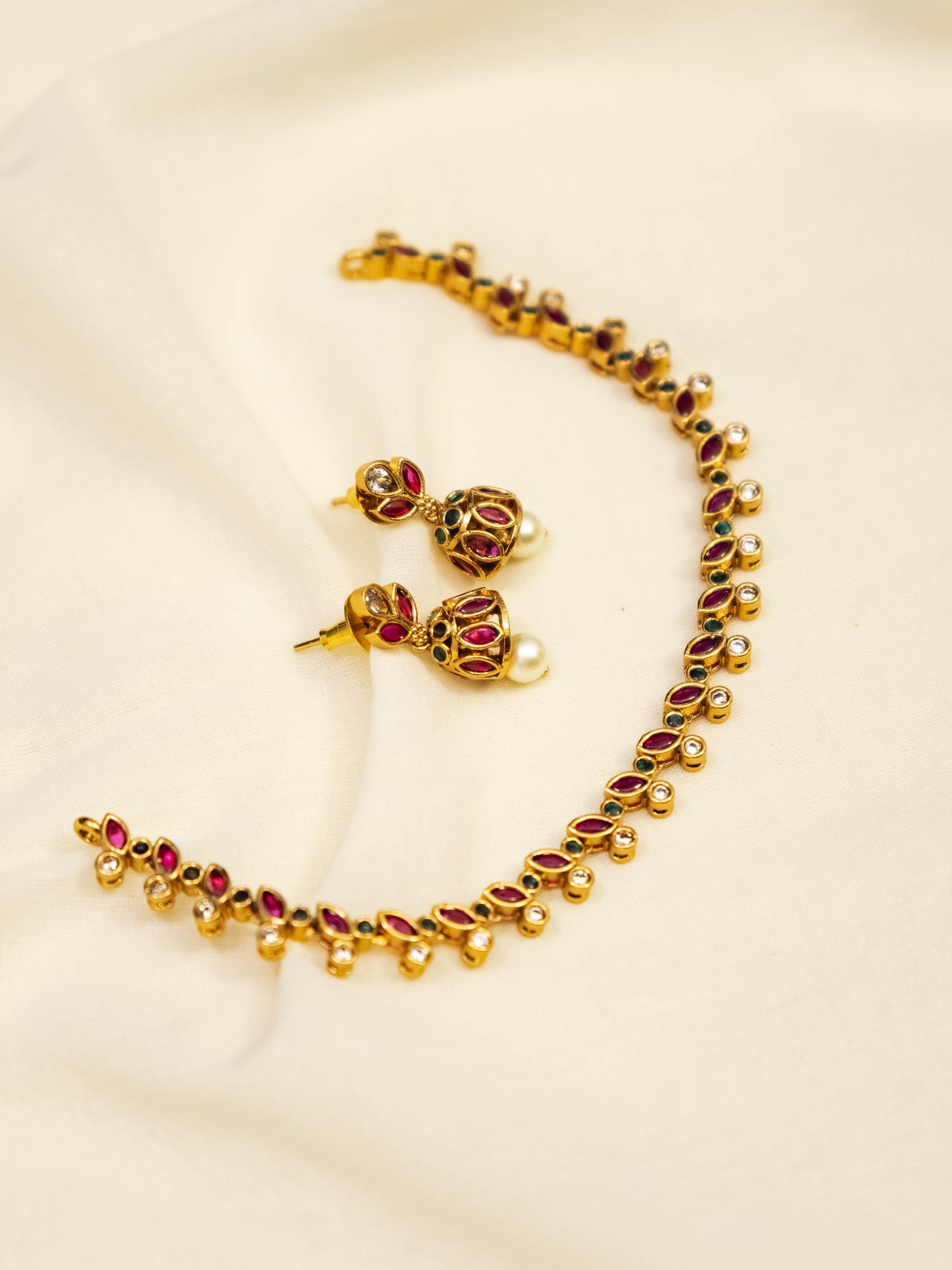 Patra Mala Necklace Set