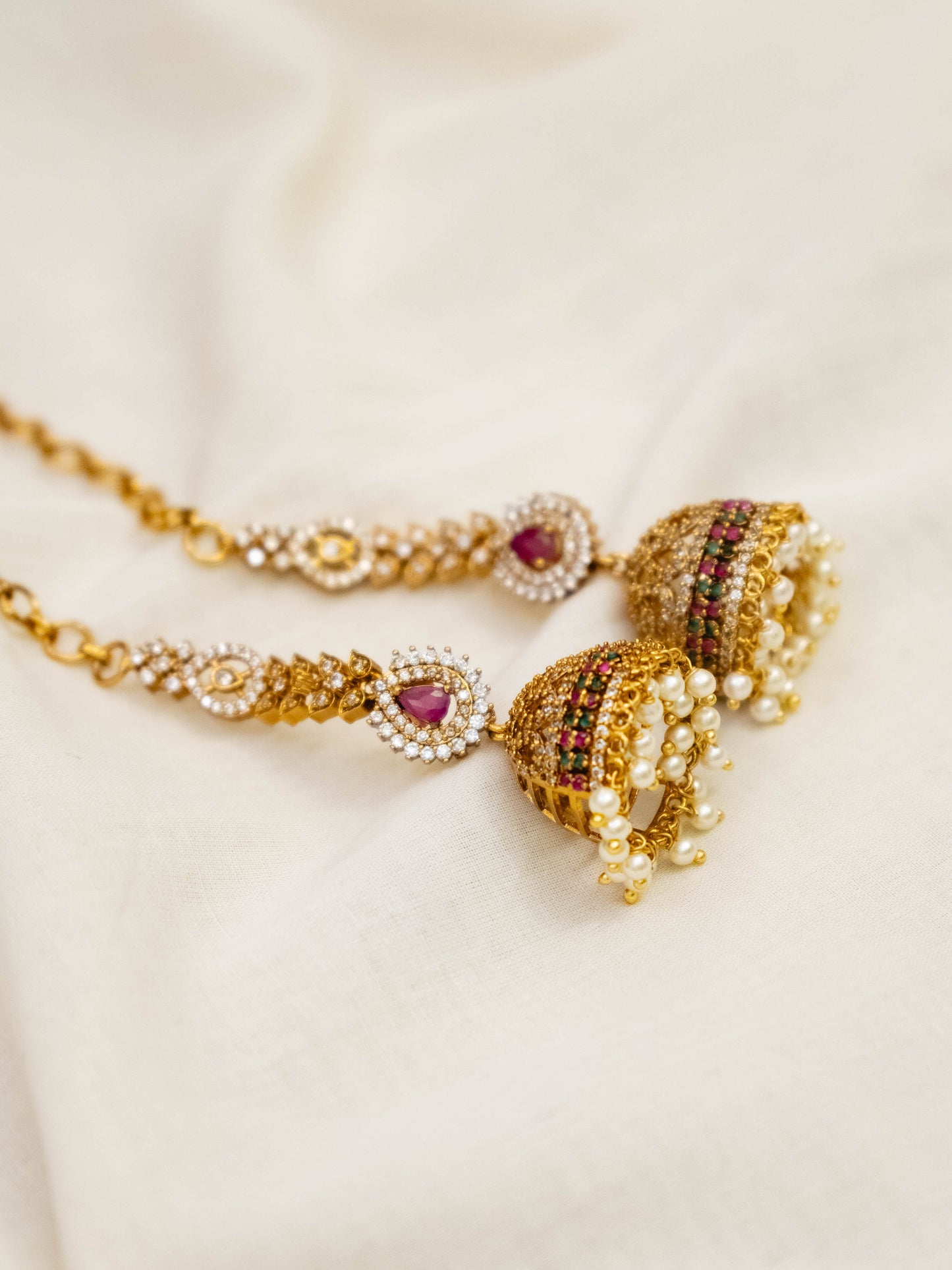 Multicolor Jhumka with Earchain