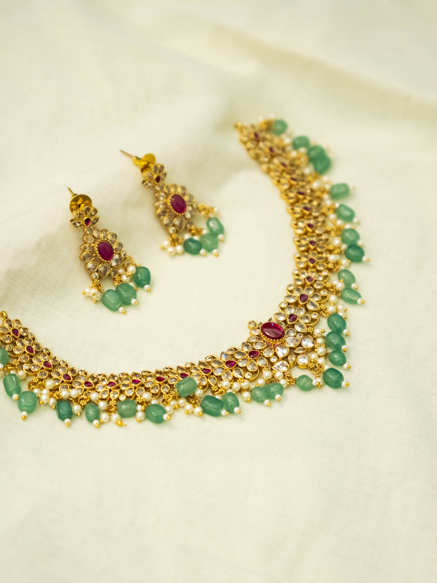 Garden of Royals Choker Set