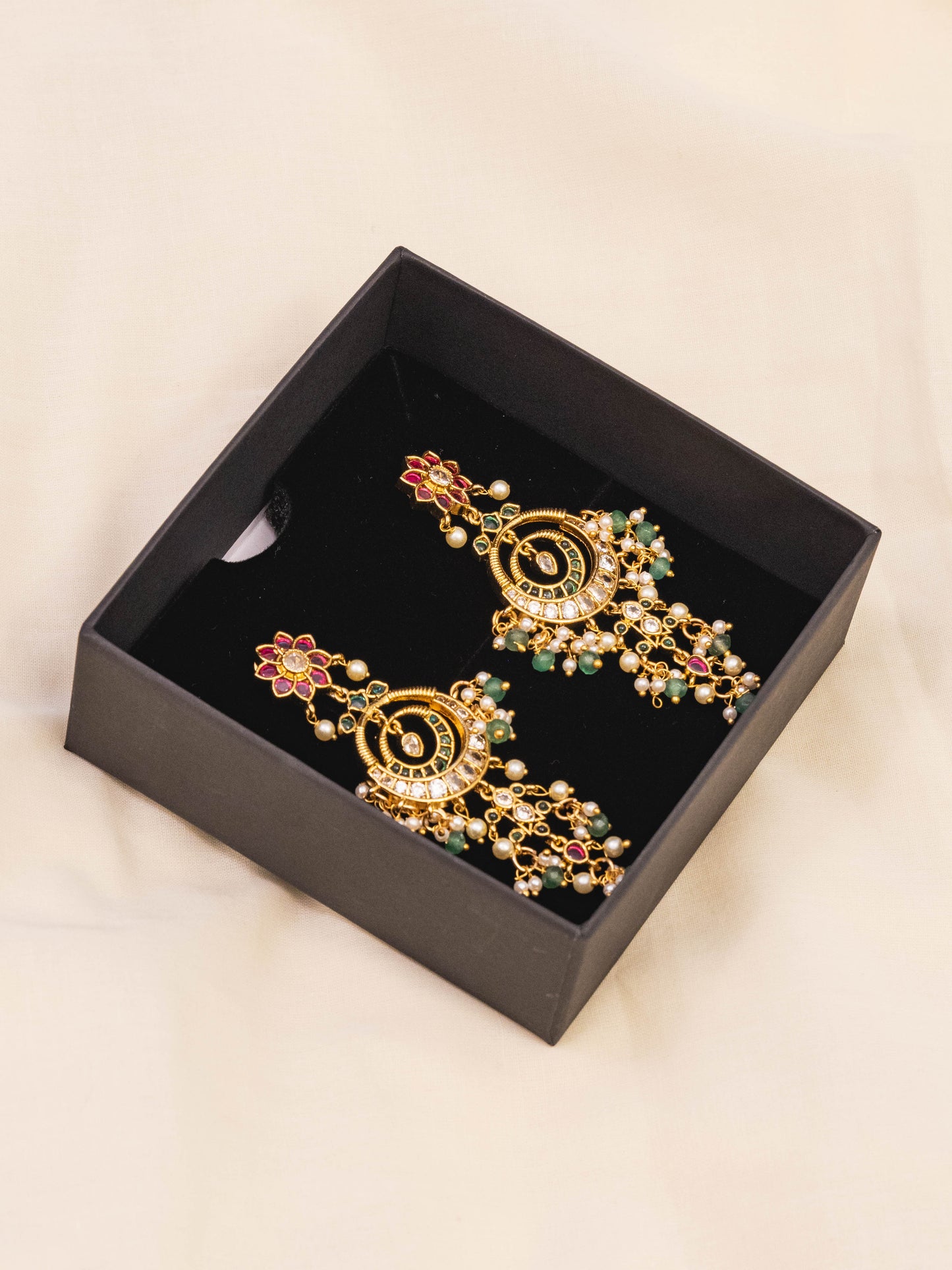 Gulnaar Earrings