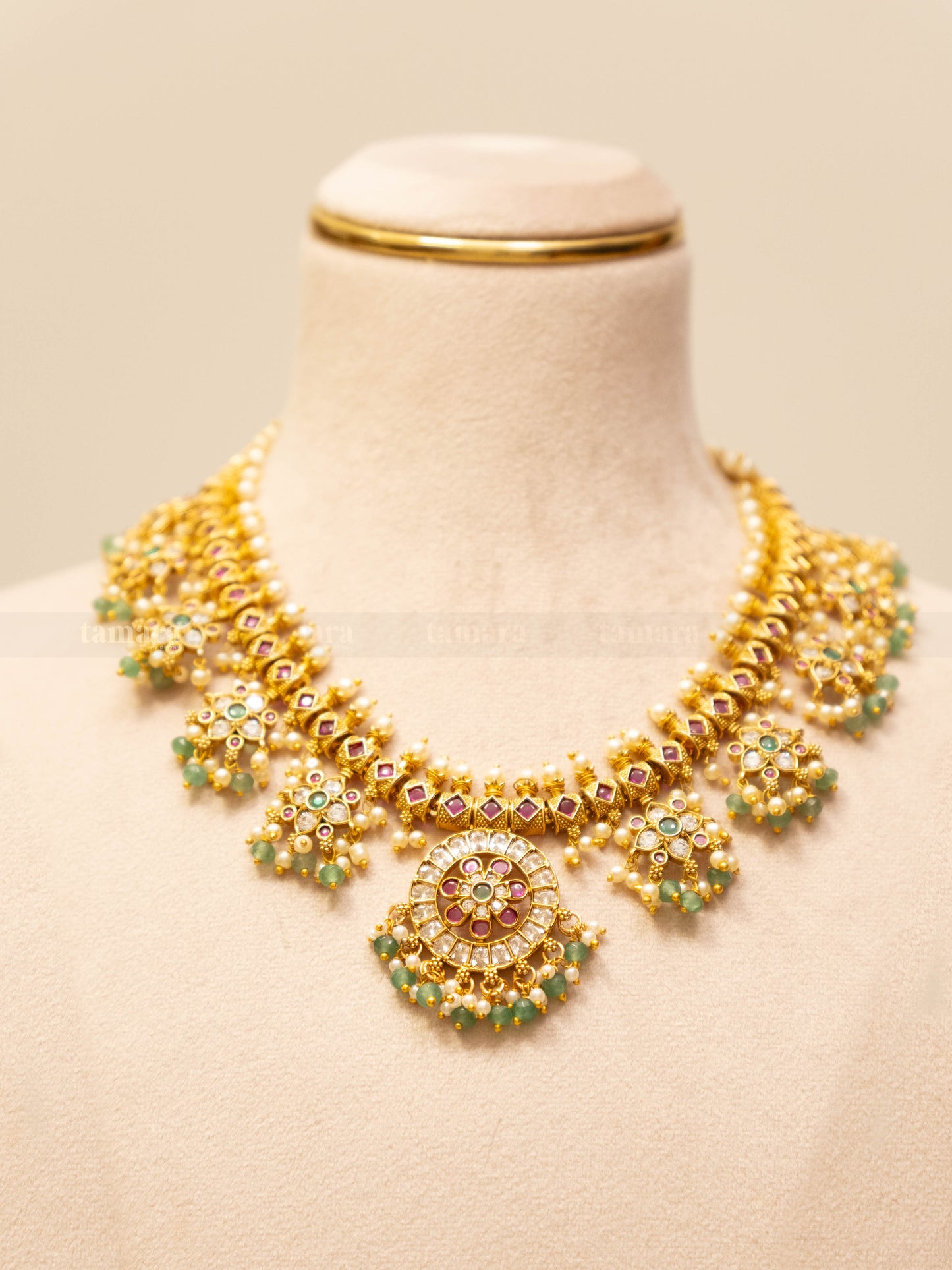 Guttapusulu Necklace Set with Mint Color Beads
