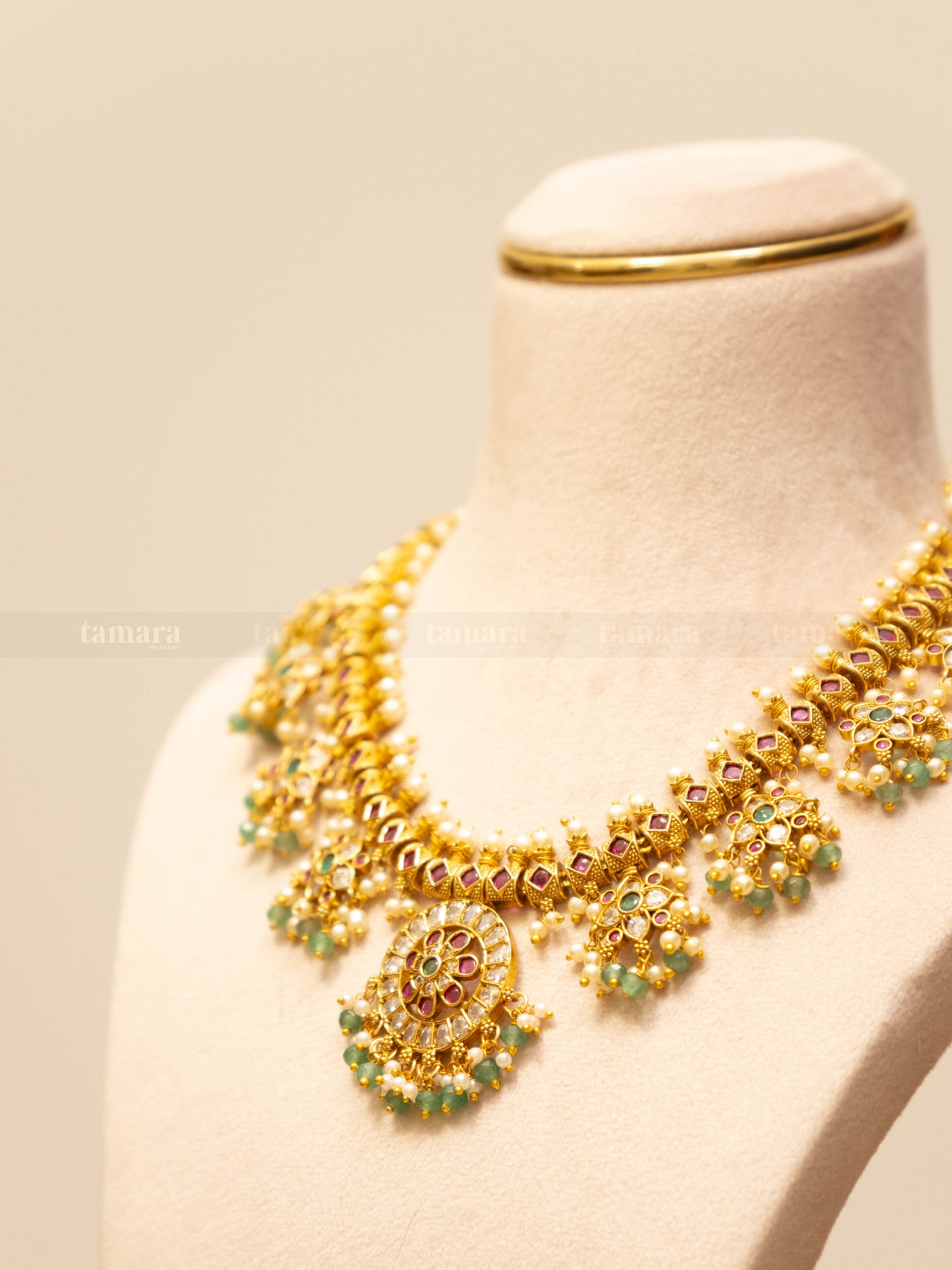 Guttapusulu Necklace Set with Mint Color Beads