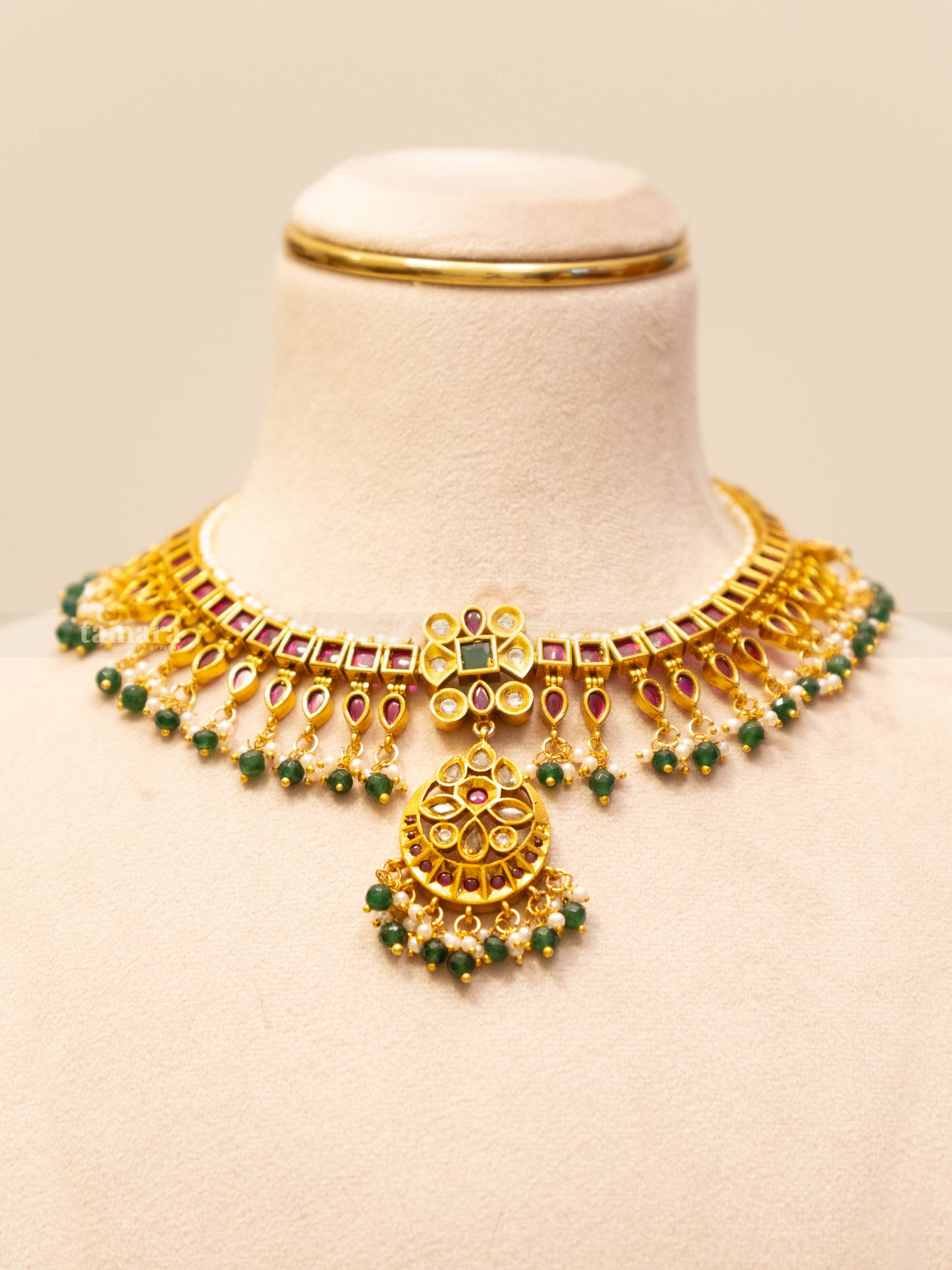 Kemp Floral Chand Necklace Set