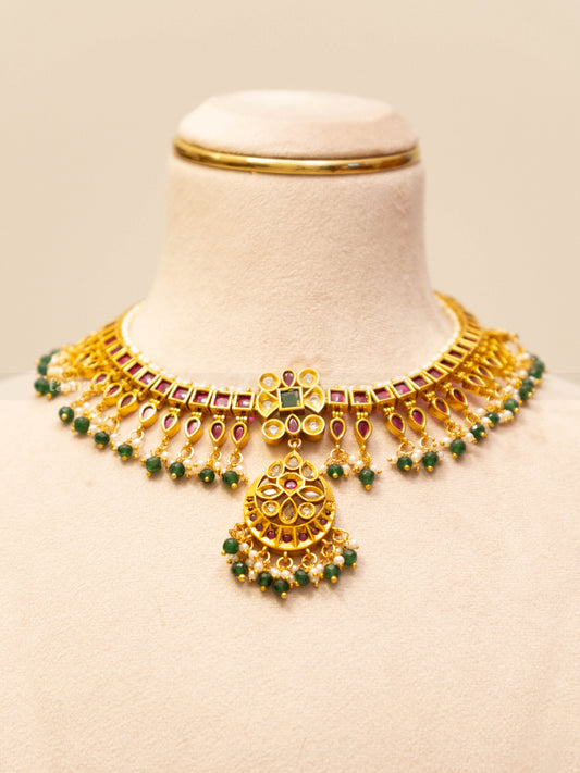 Kemp Floral Chand Necklace Set
