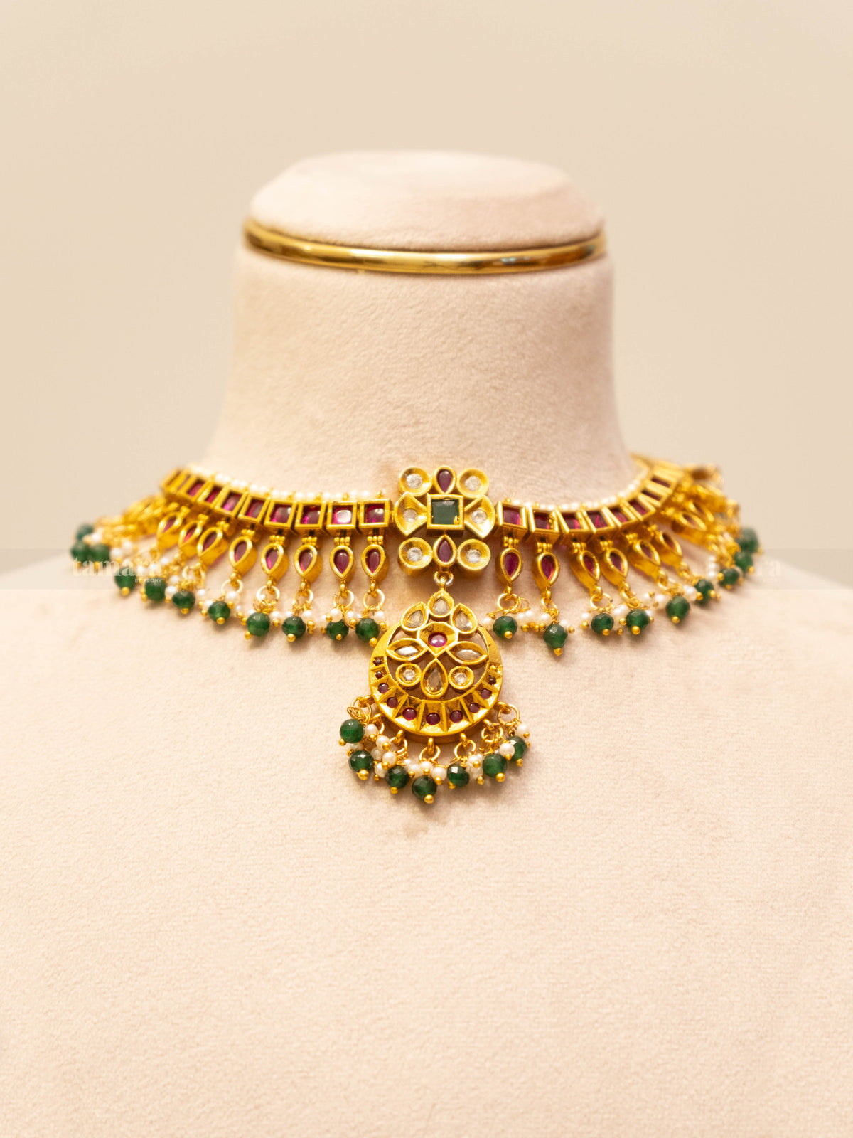Kemp Floral Chand Necklace Set
