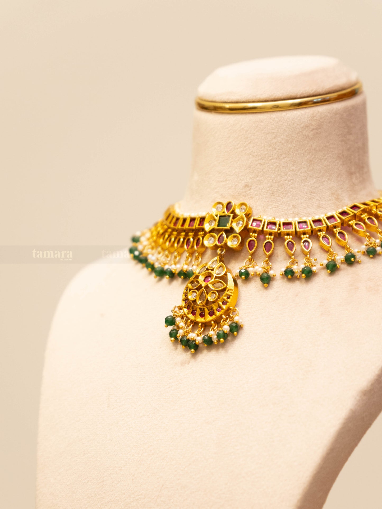 Kemp Floral Chand Necklace Set