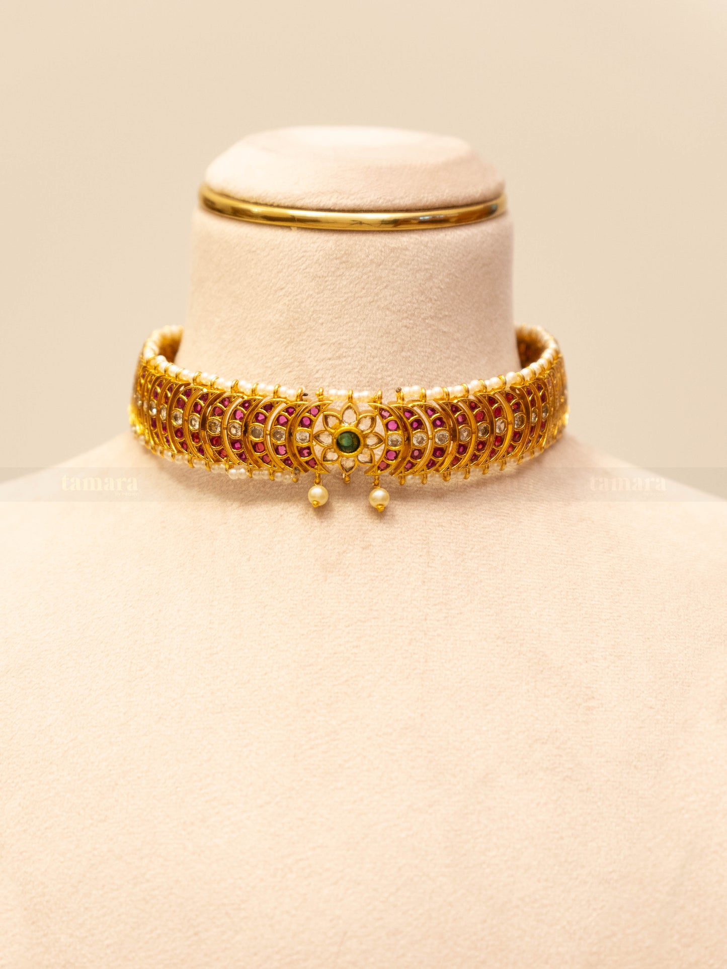 Kemp Chandbali Floral Choker Set with Removable Pendant
