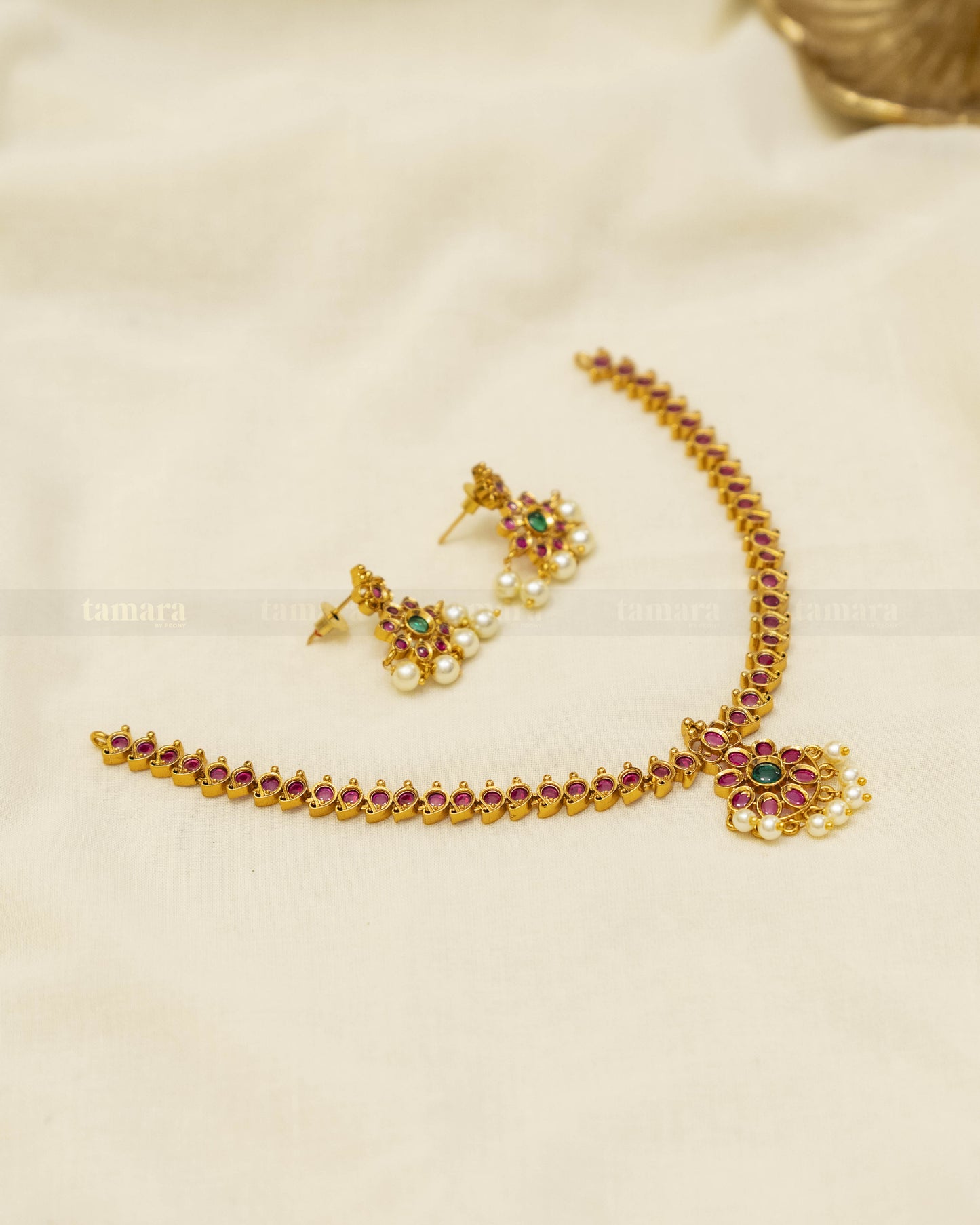Vintage Attigai Set - Ruby