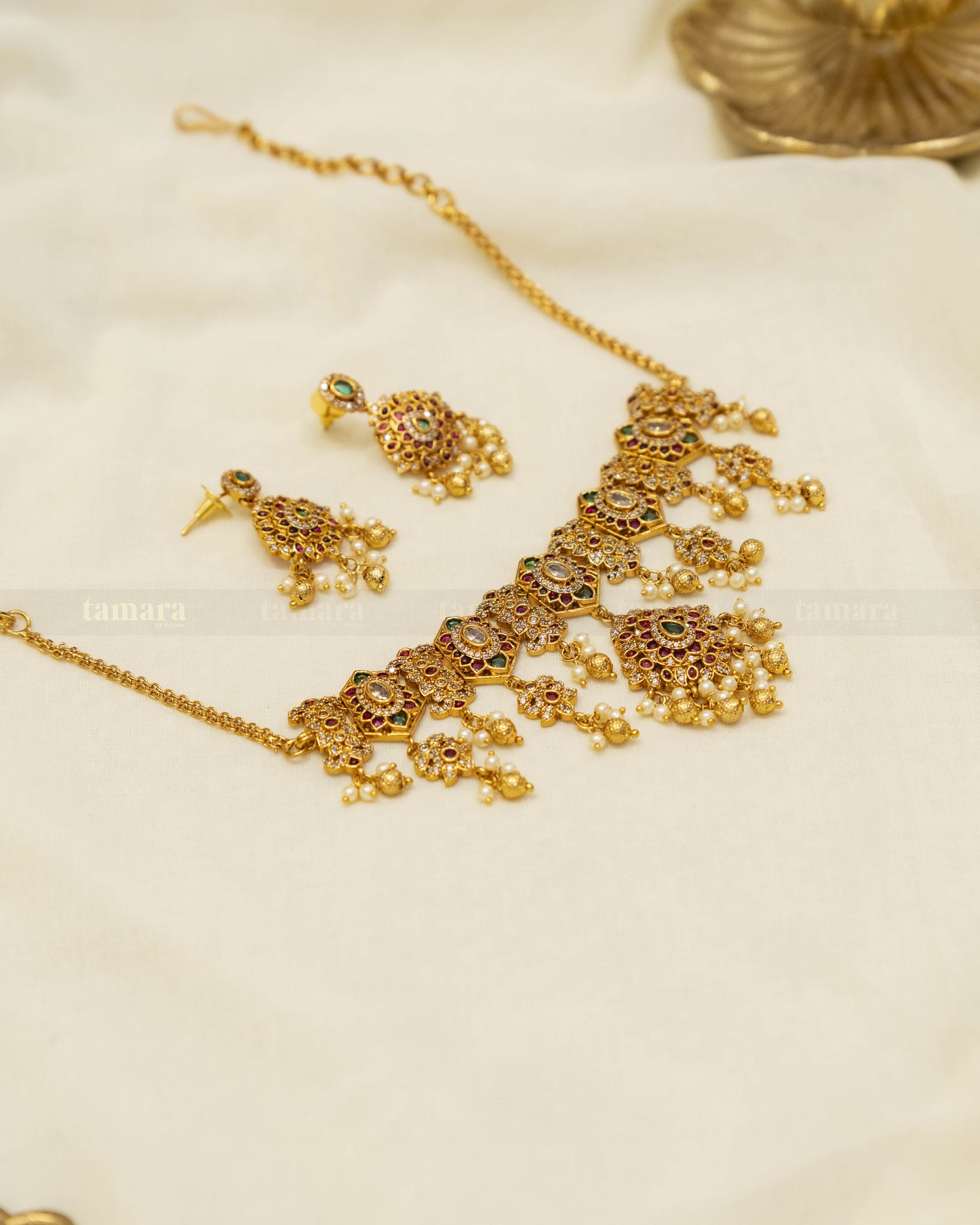 Jodha Choker Set