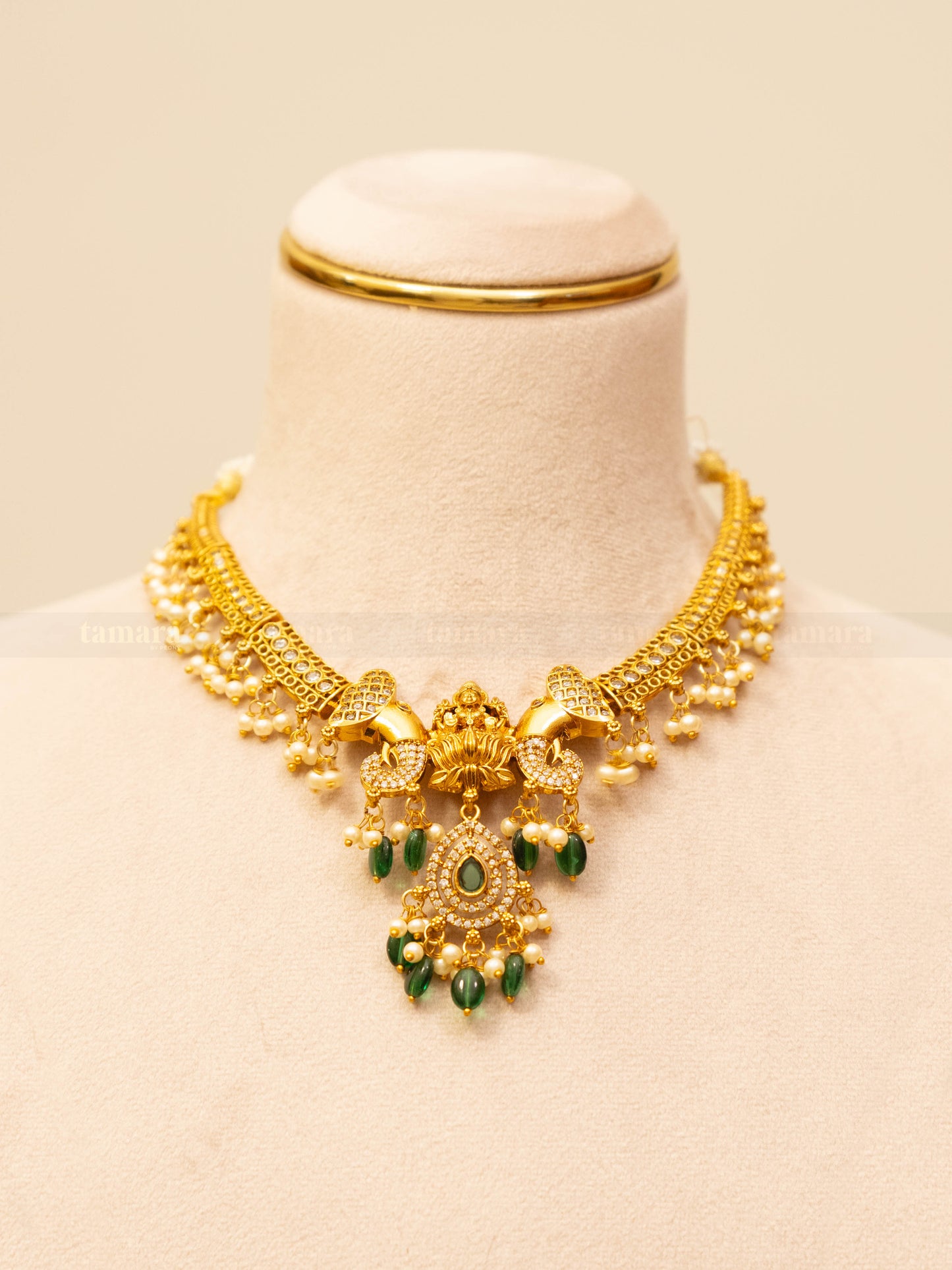 Gaja Lakshmi Necklace Set
