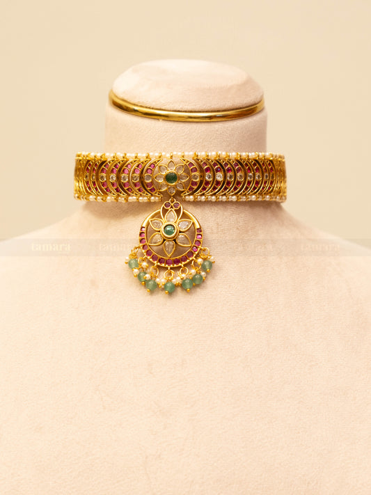 Kemp Chandbali Floral Choker Set