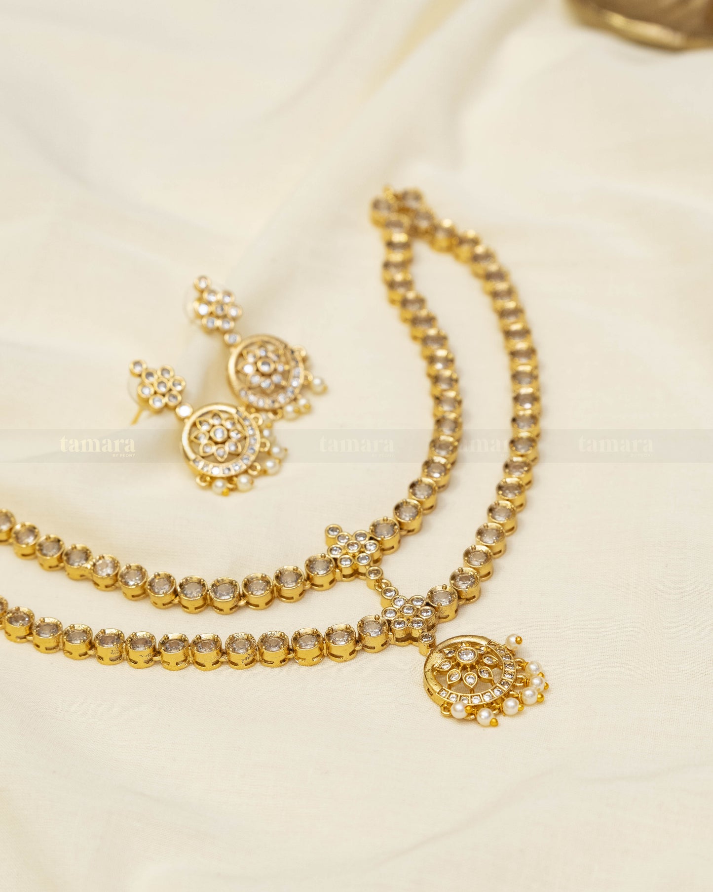 Double Layered Vintage Attigai Set