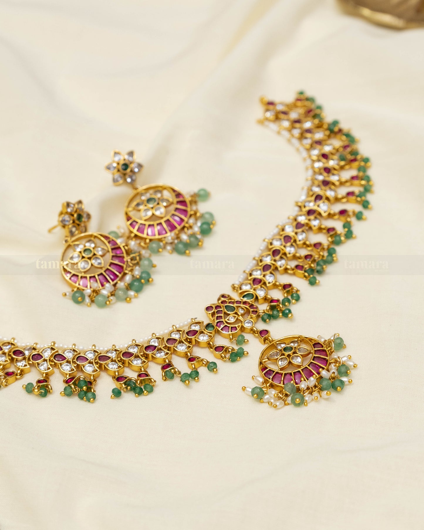 Roshni Necklace Set