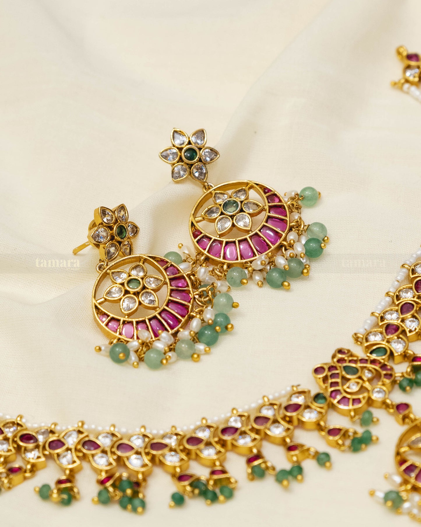 Roshni Necklace Set