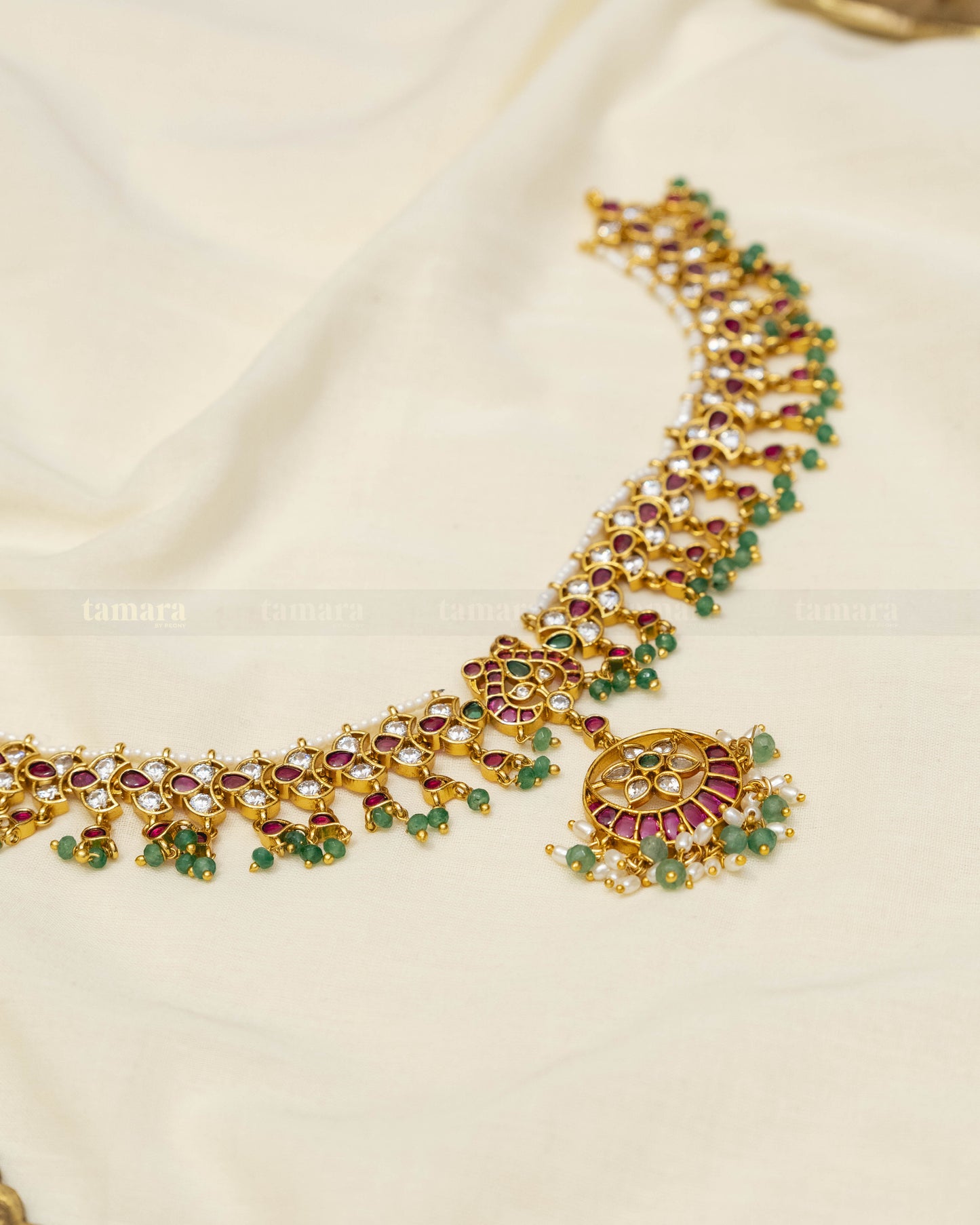 Roshni Necklace Set