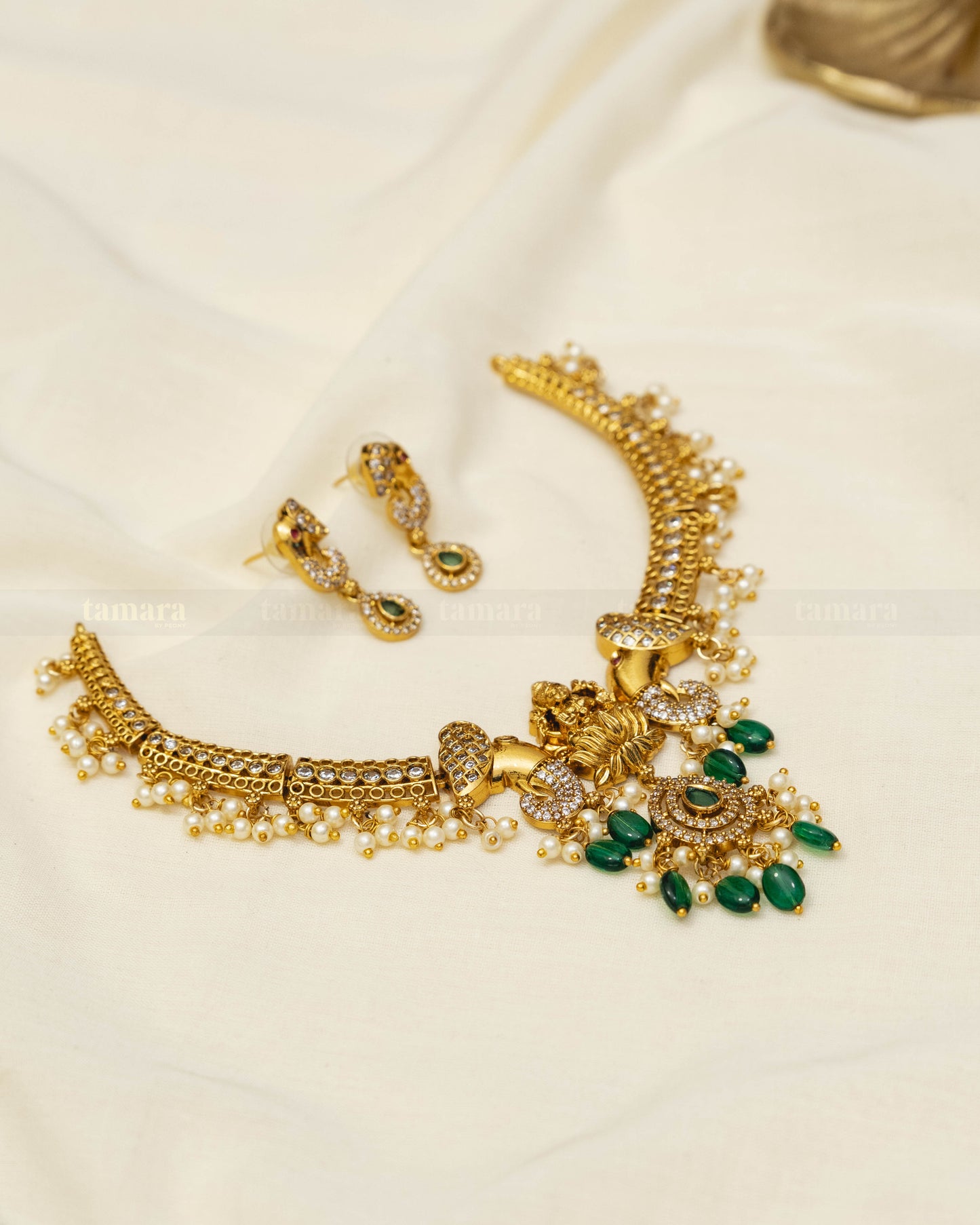 Gaja Lakshmi Necklace Set