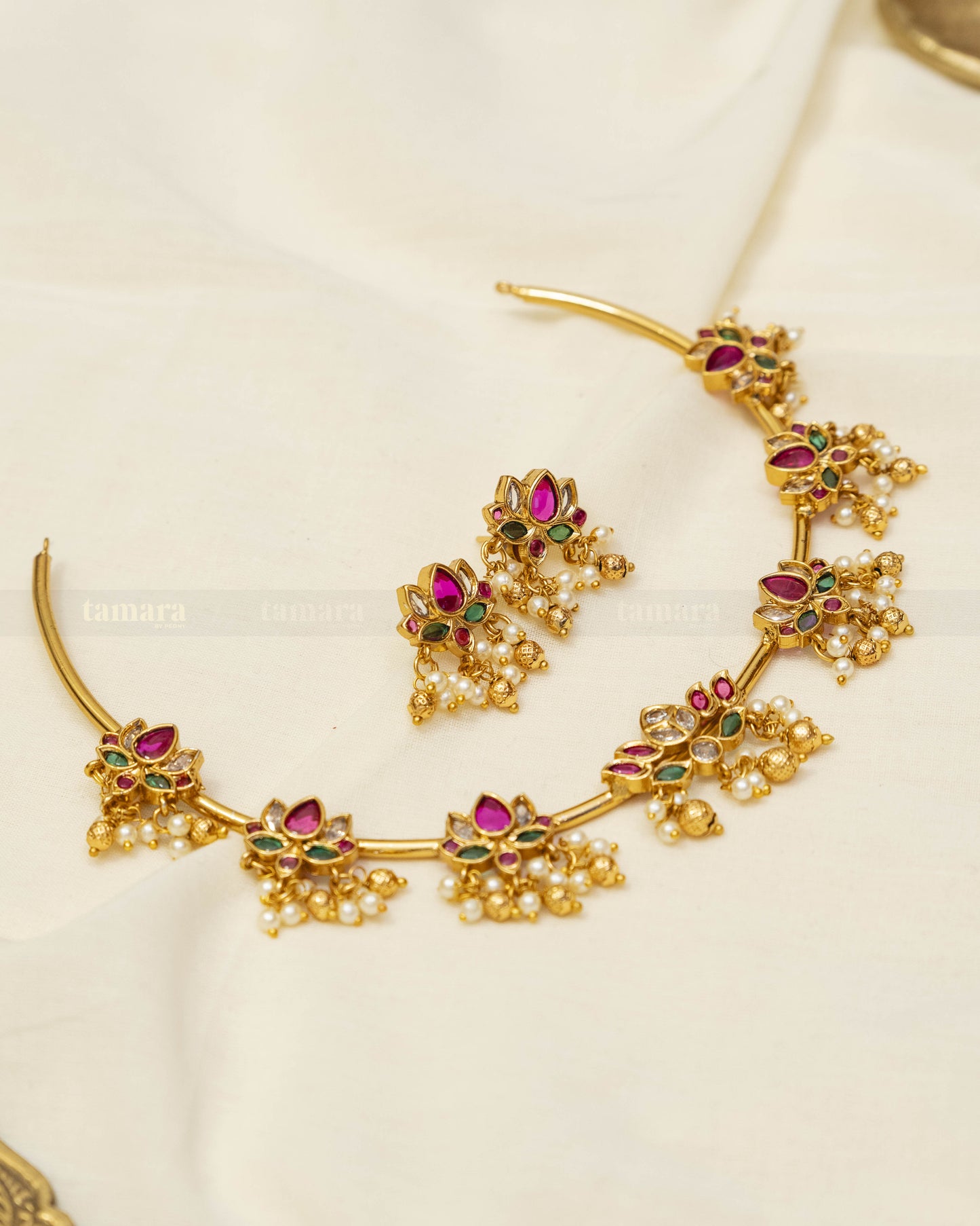 Lotus Hasli Set