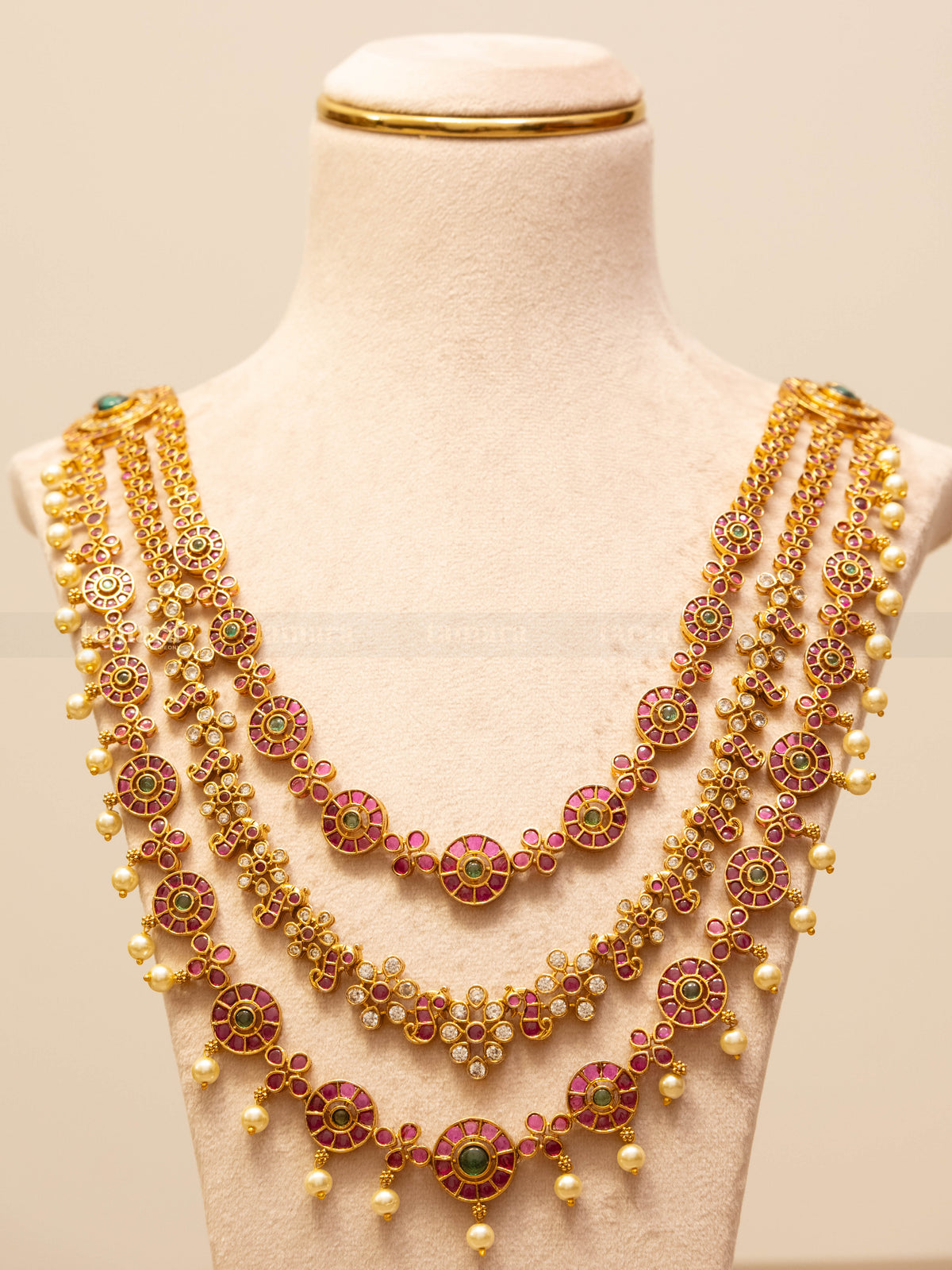 Three Layered Kemp Necklace Set