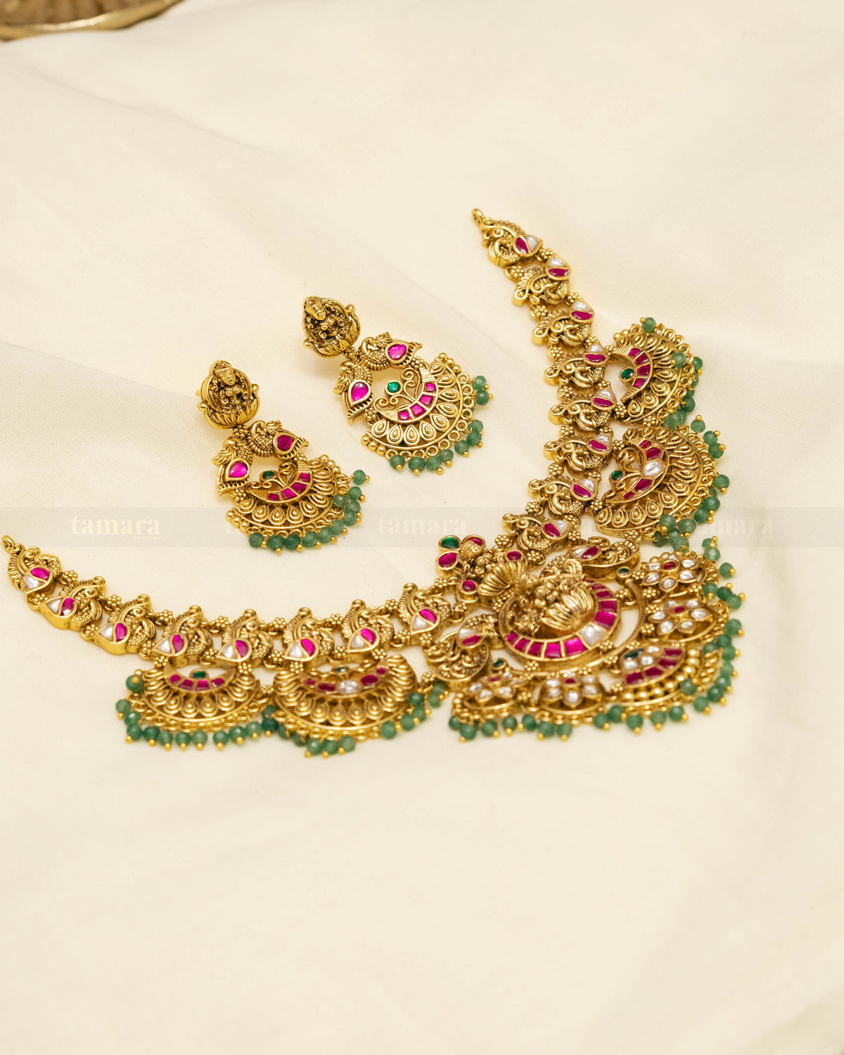 Jadau Lakshmi Necklace Set